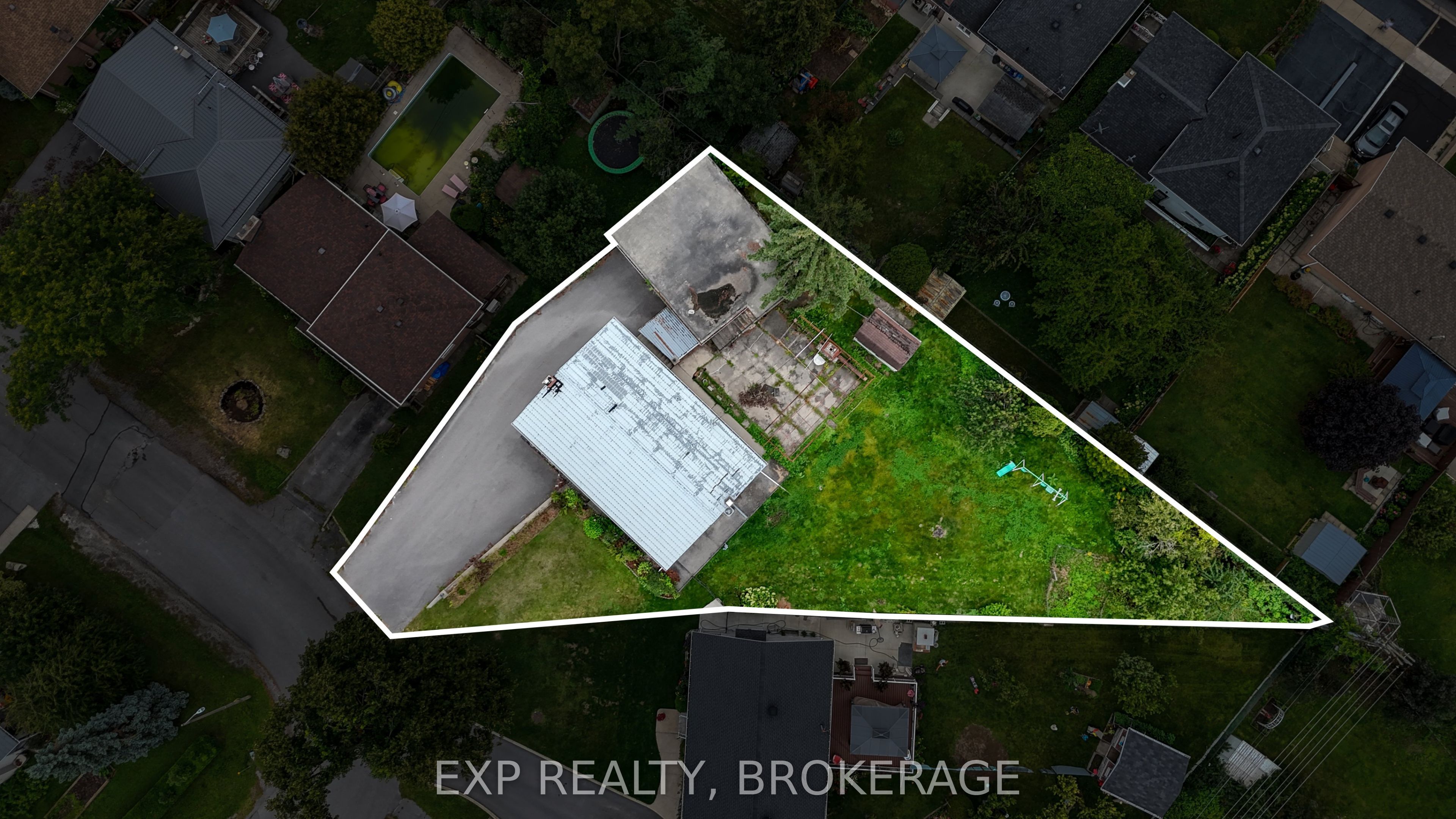 143 Morenz Crescent Property Photo 39