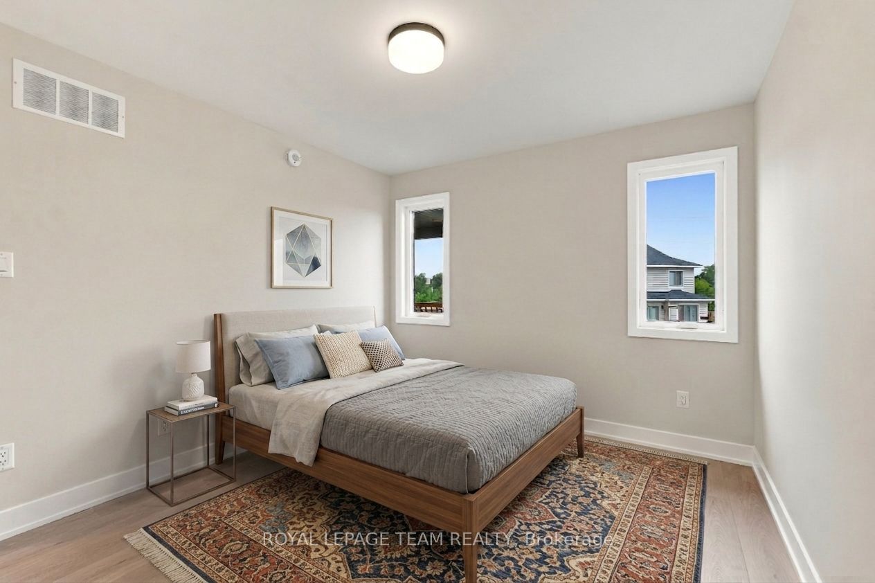 52 Whitcomb Crescent Property Photo 23