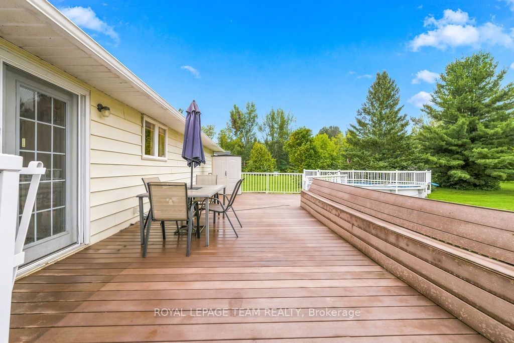 13 Springfield Drive Property Photo 8