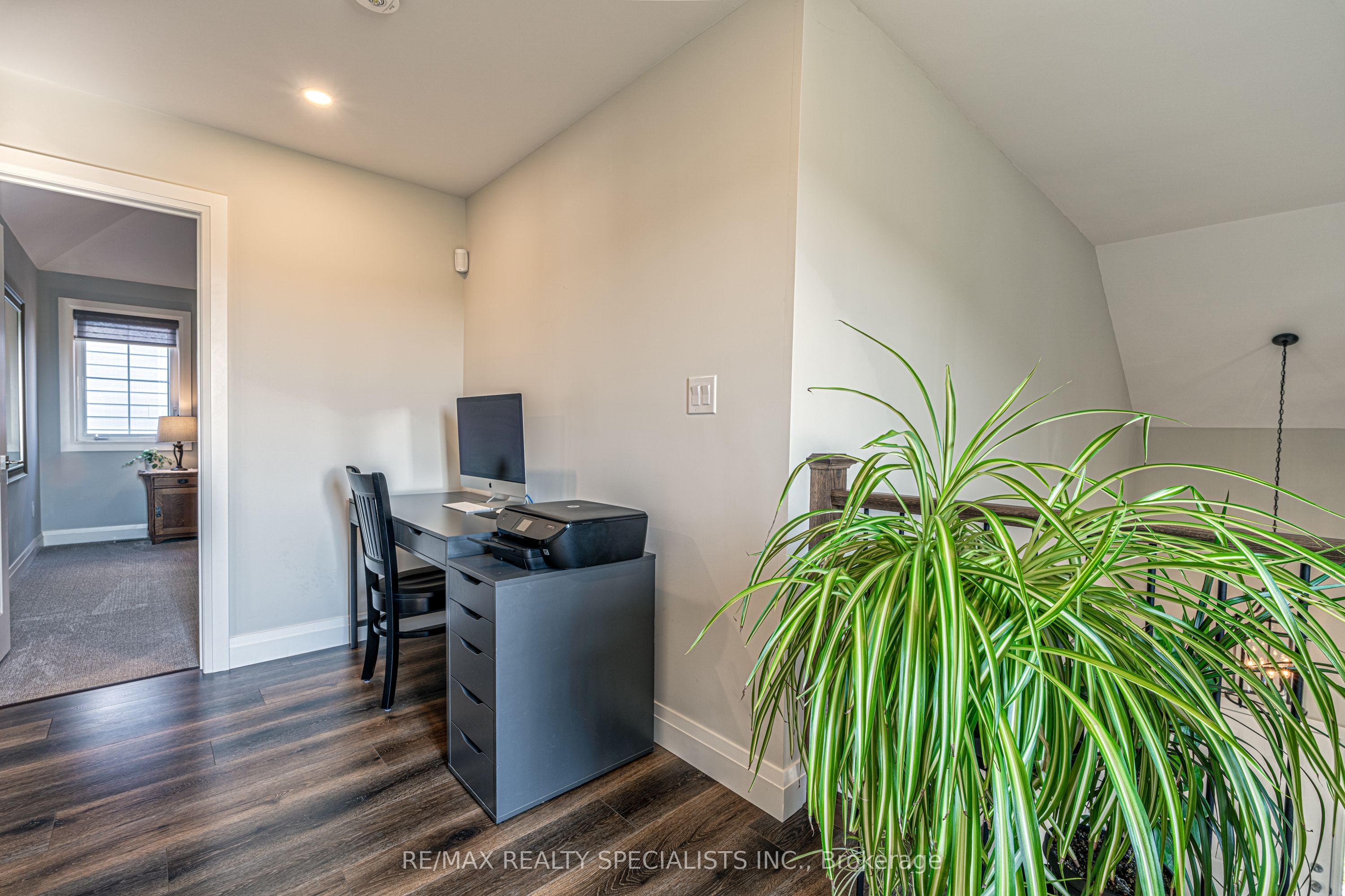 190 Courtland Street Property Photo 25
