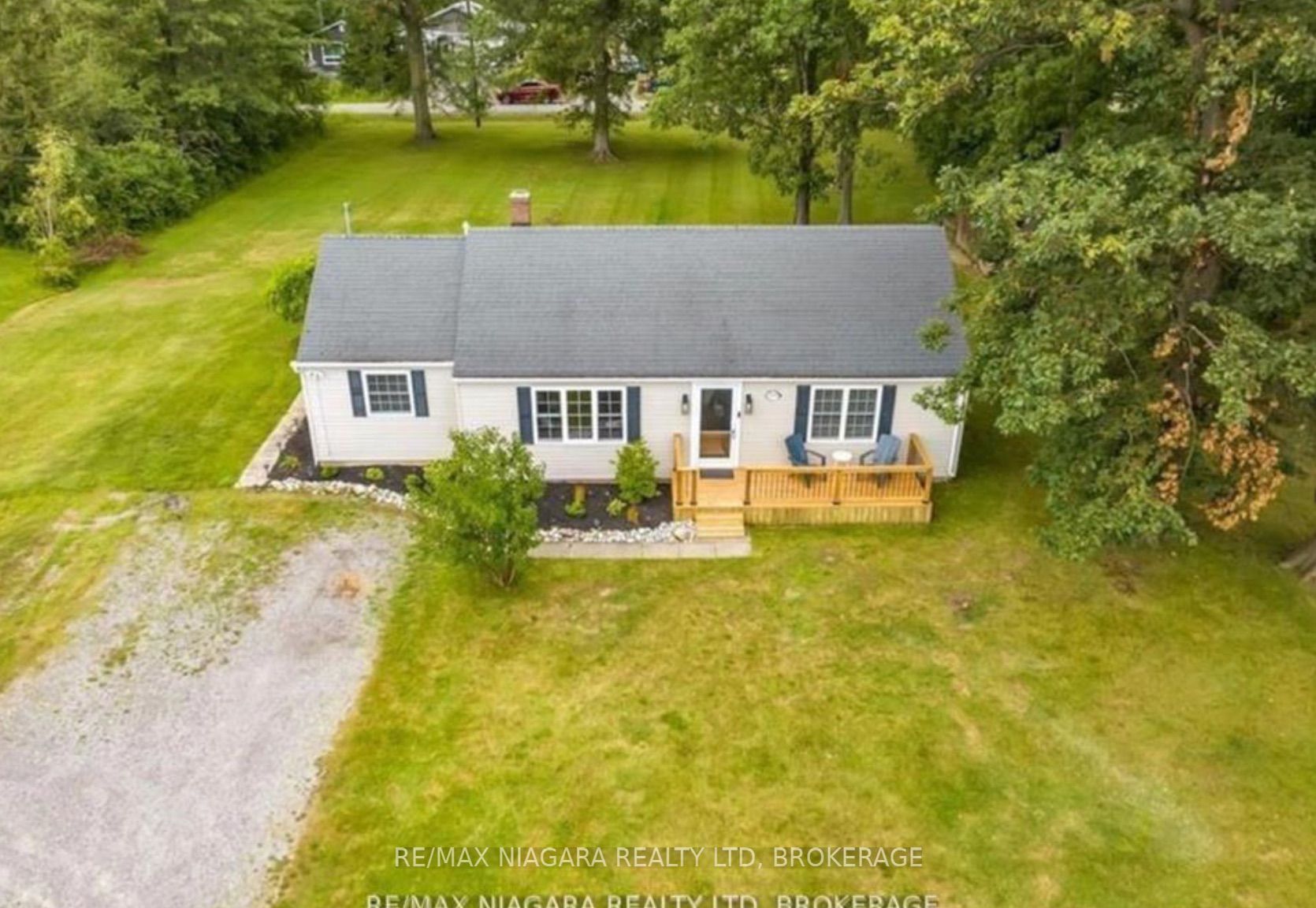 1970 Garrison Road Property Photo 2