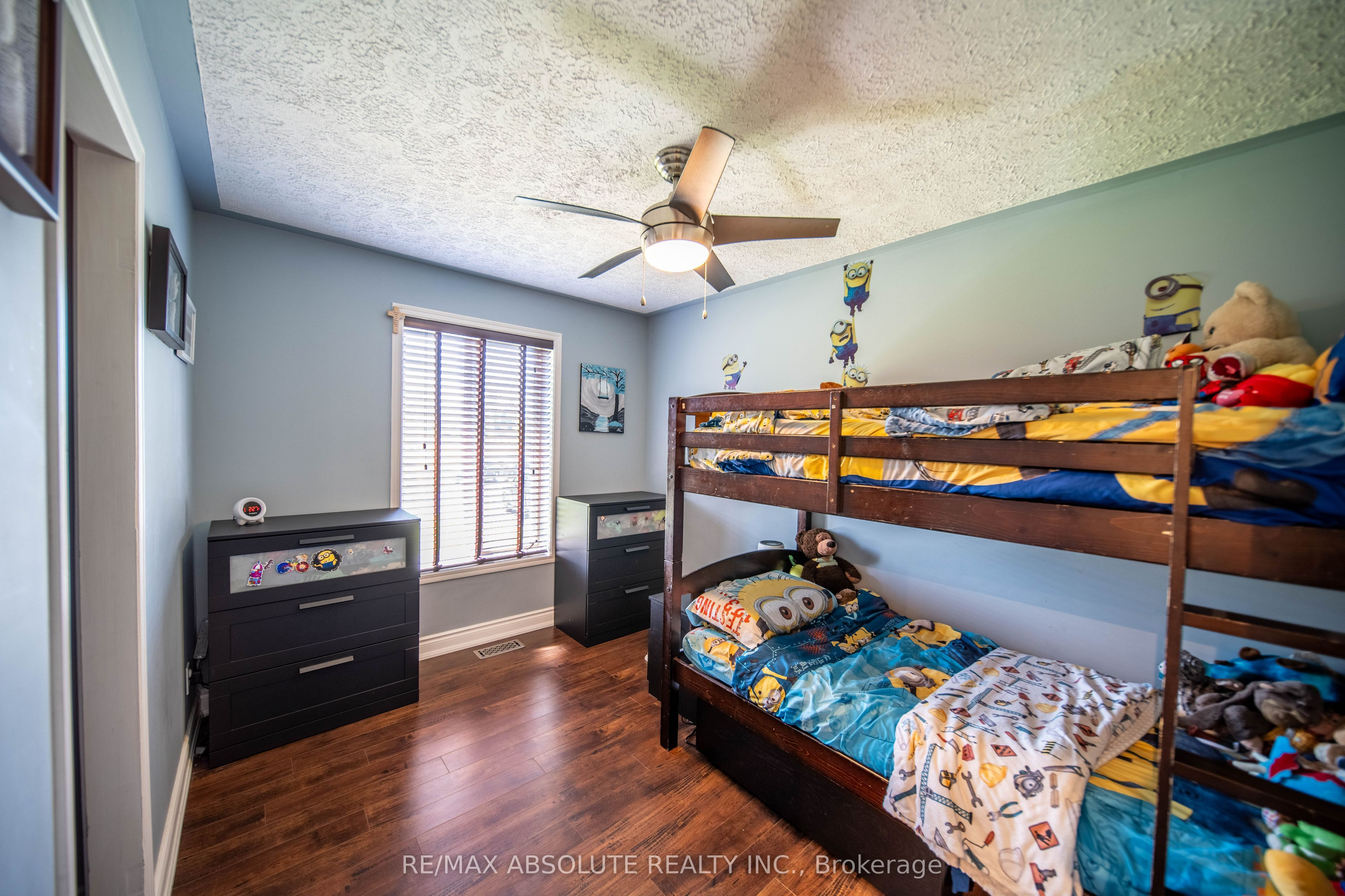 38 Duchesse Crescent Property Photo 17