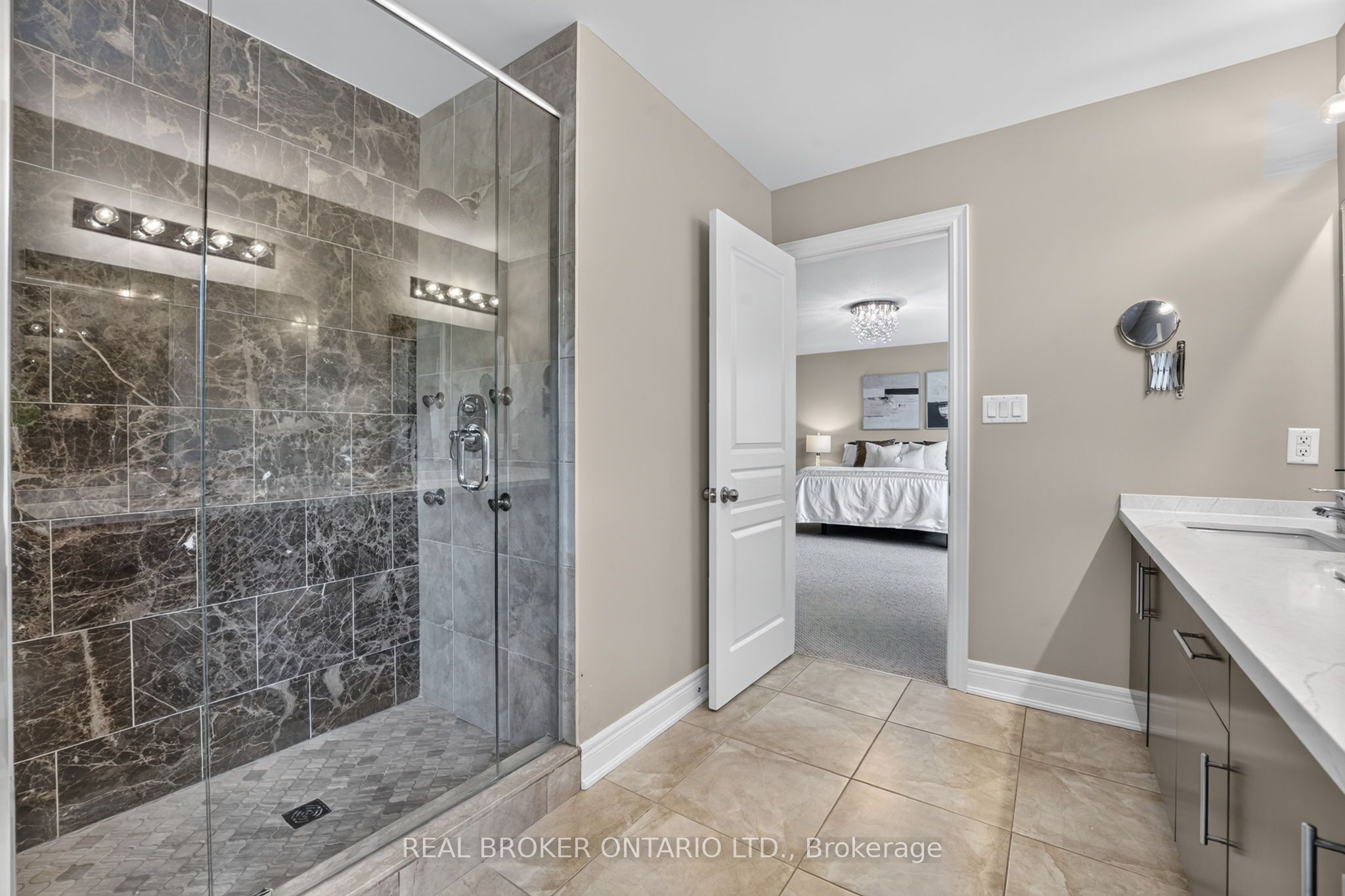 483 Valridge Drive Property Photo 29