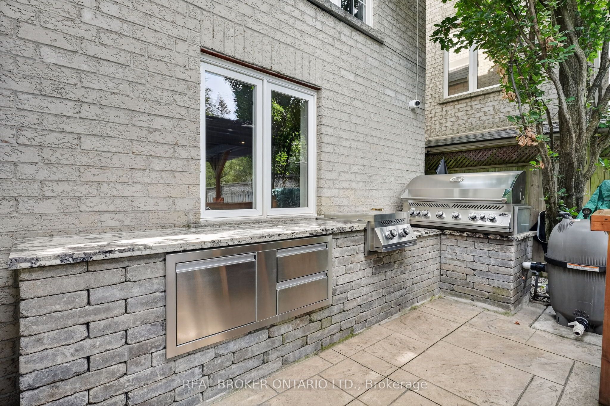 483 Valridge Drive Property Photo 43