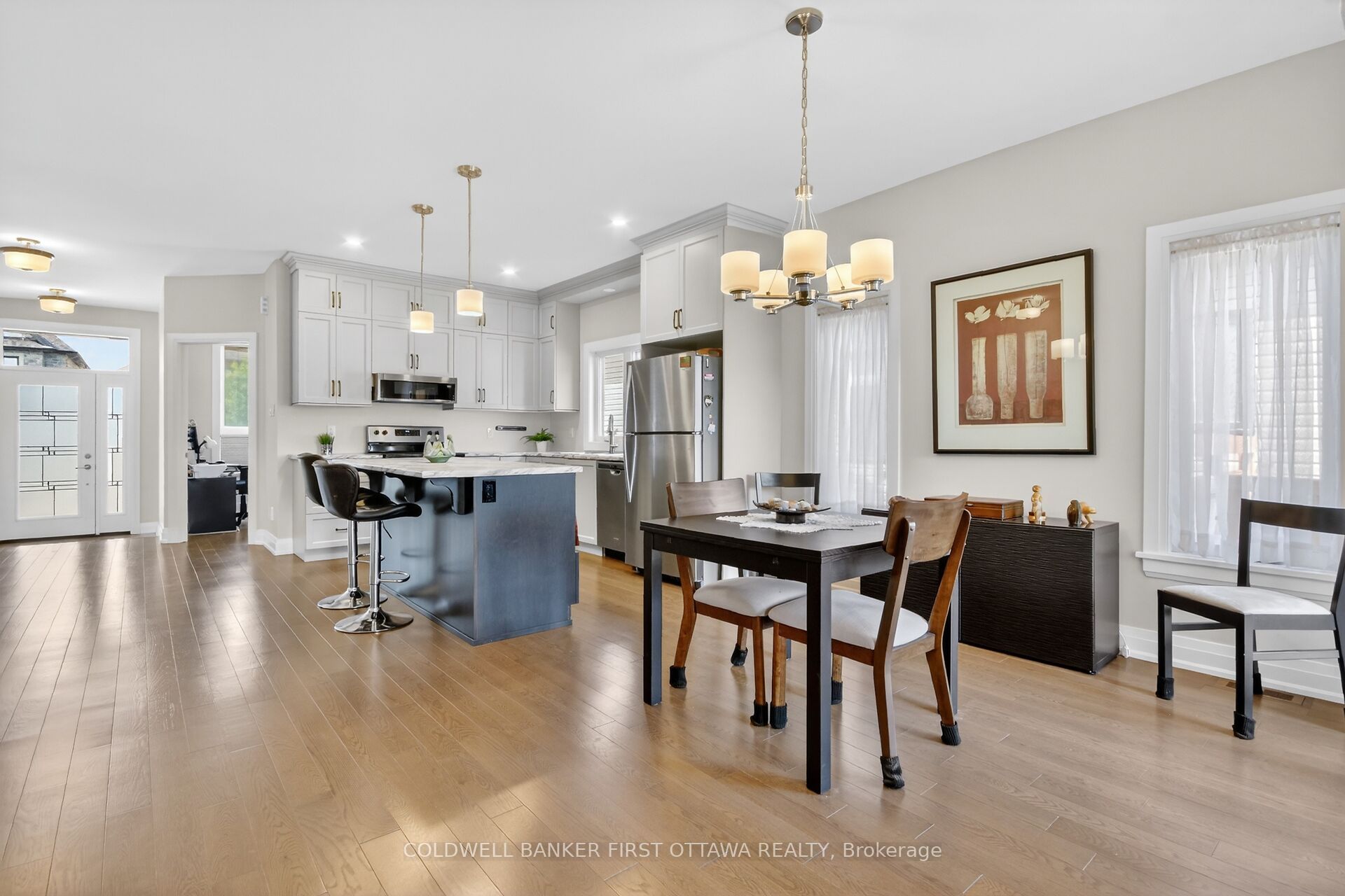 124 Lyon Street Property Photo 5