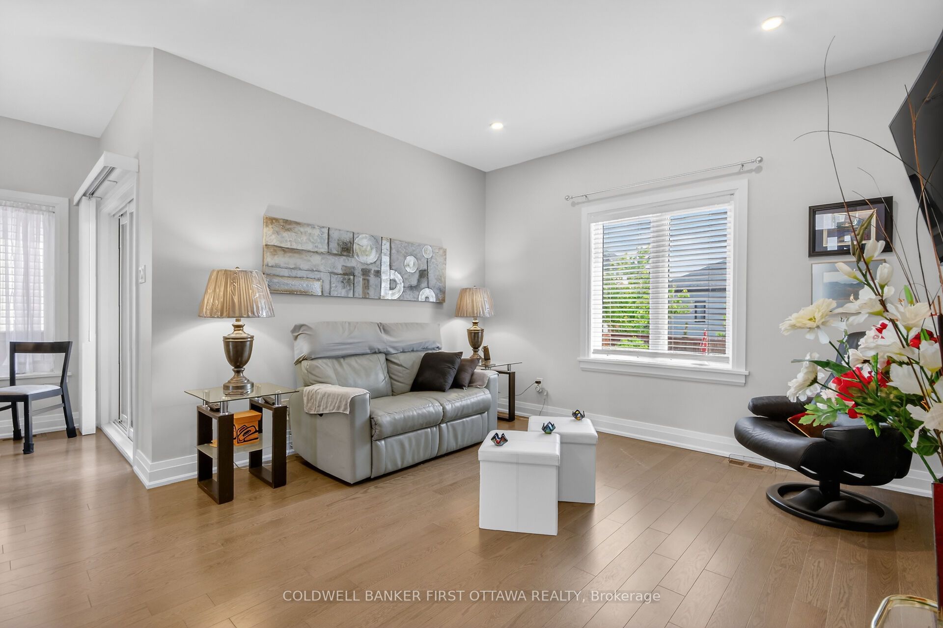 124 Lyon Street Property Photo 10