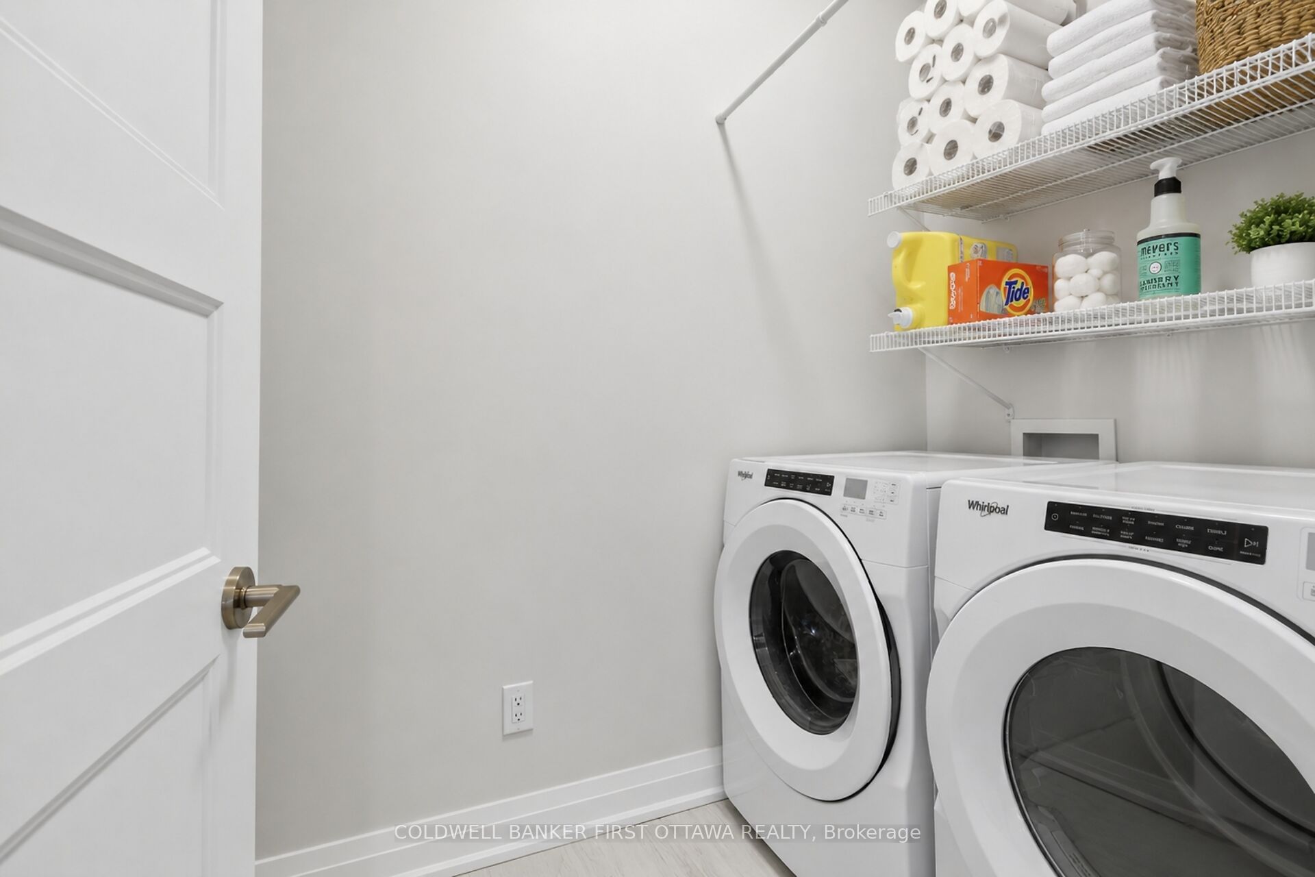 124 Lyon Street Property Photo 23