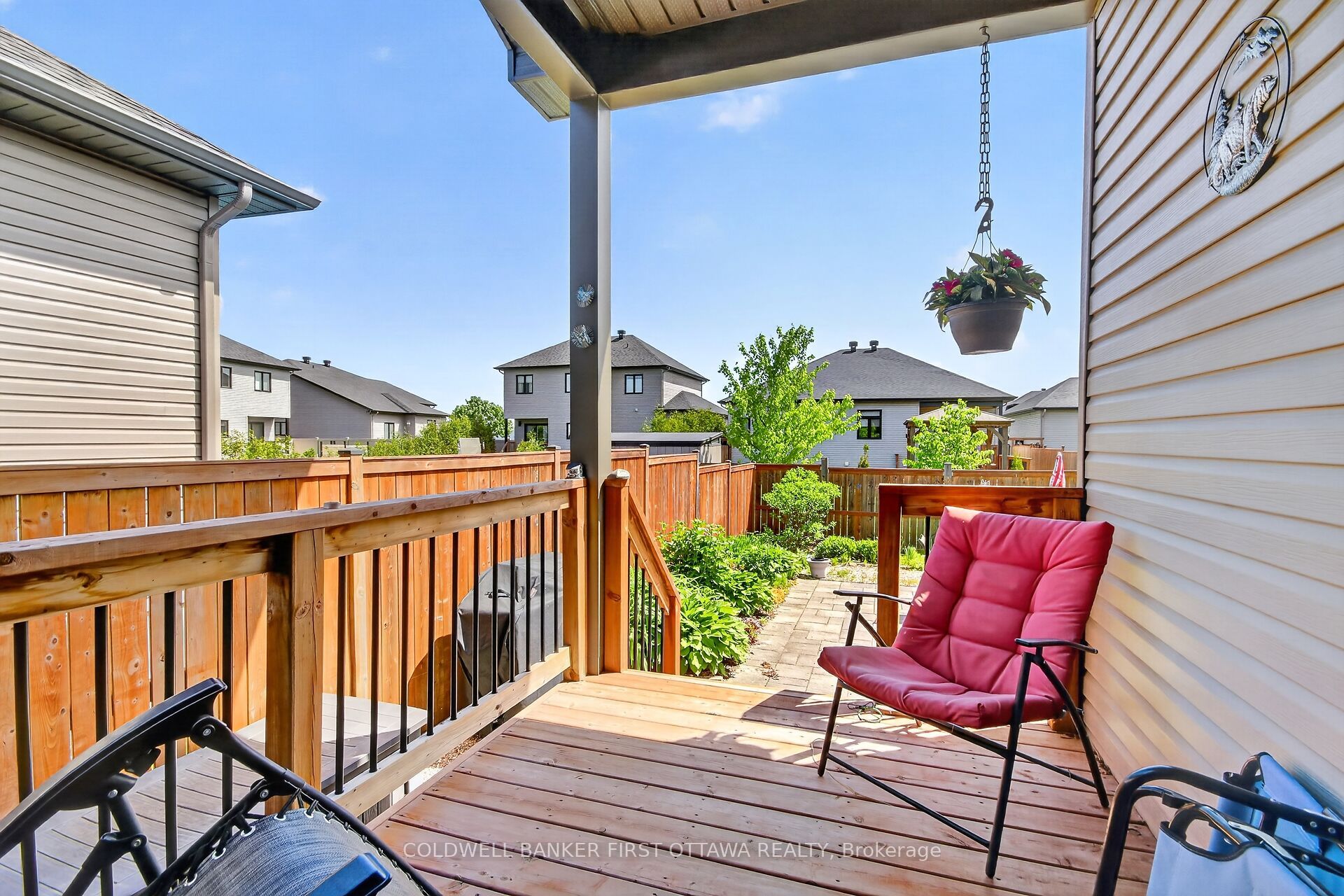 124 Lyon Street Property Photo 25