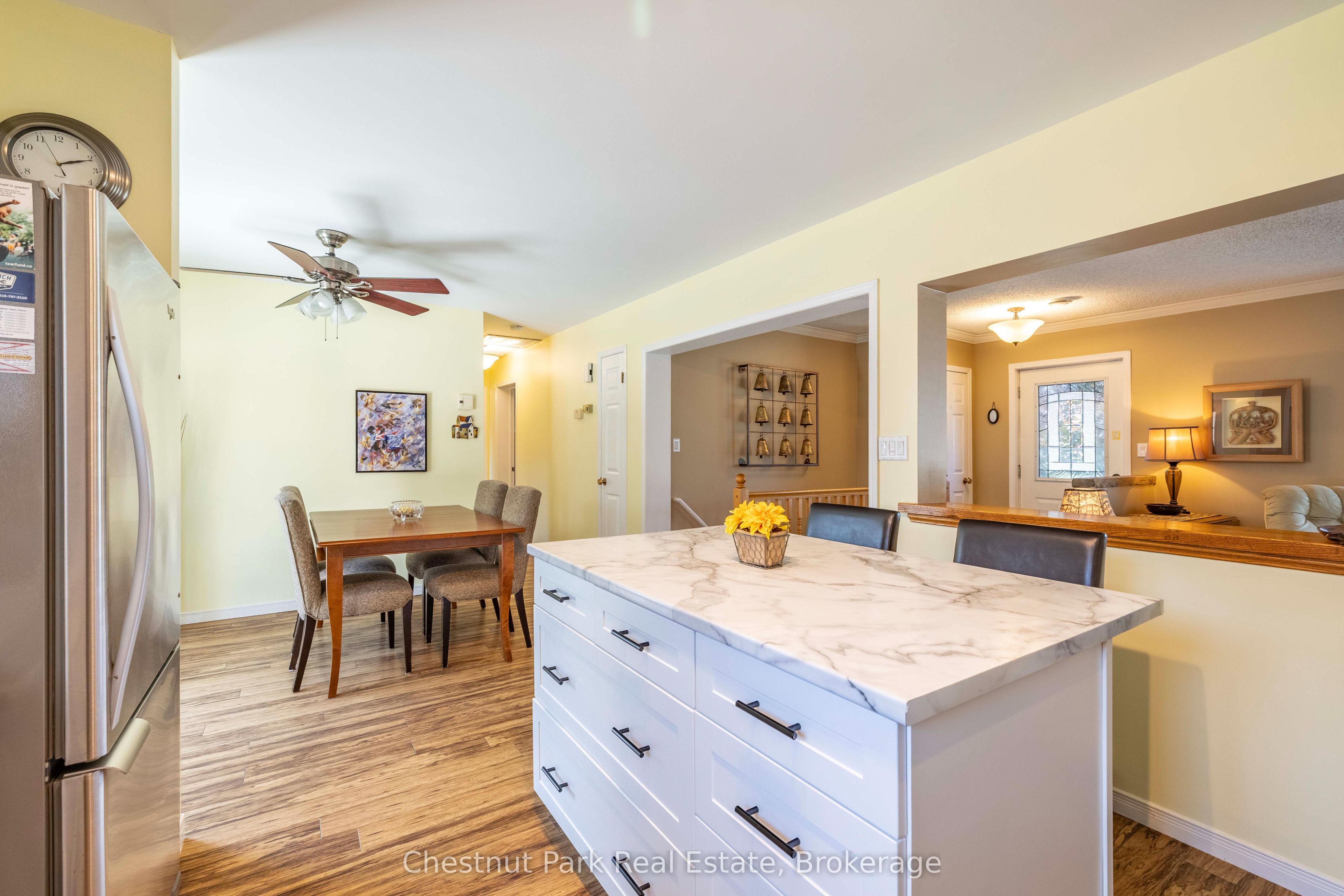 861 Arlington Street Property Photo 8