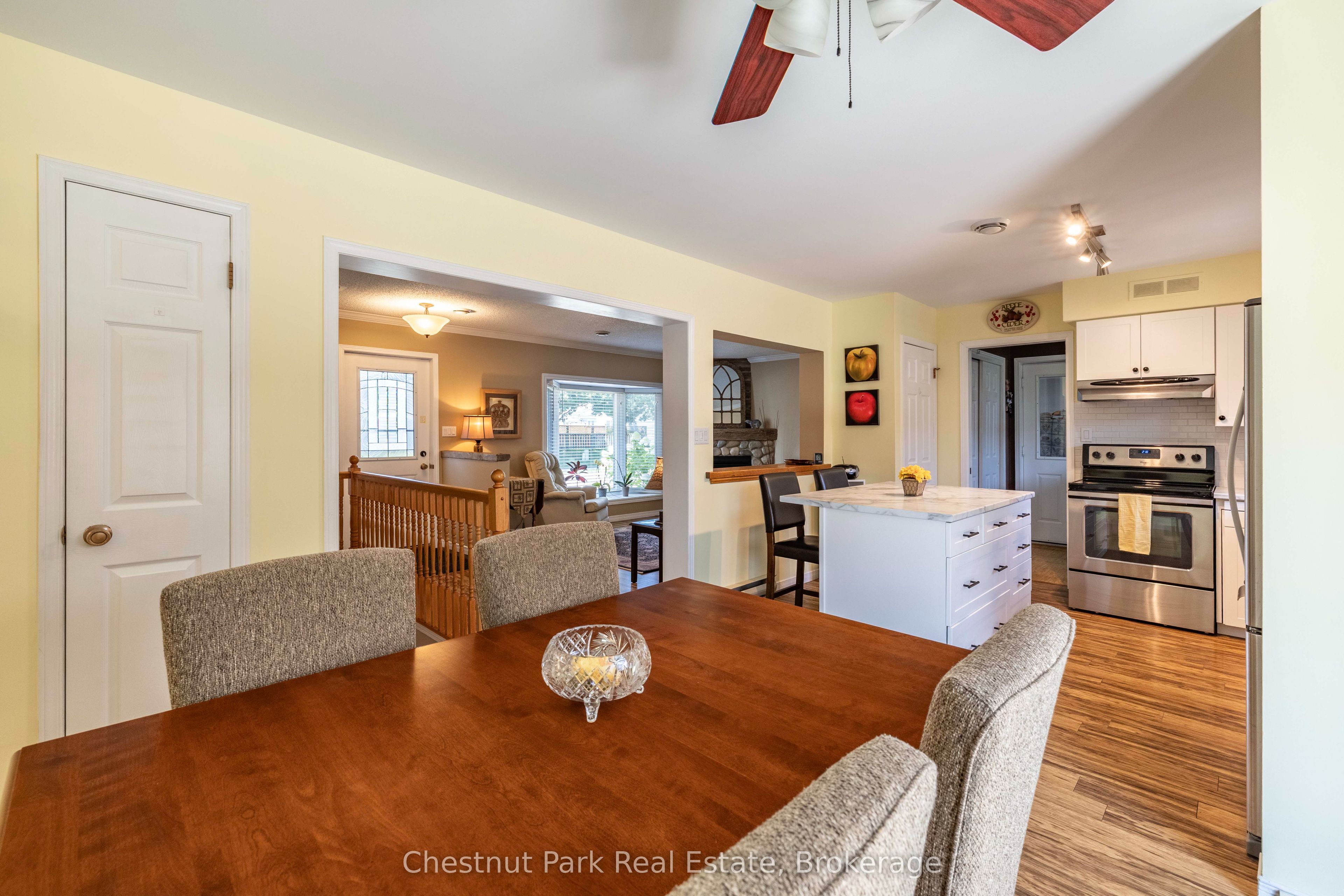 861 Arlington Street Property Photo 14