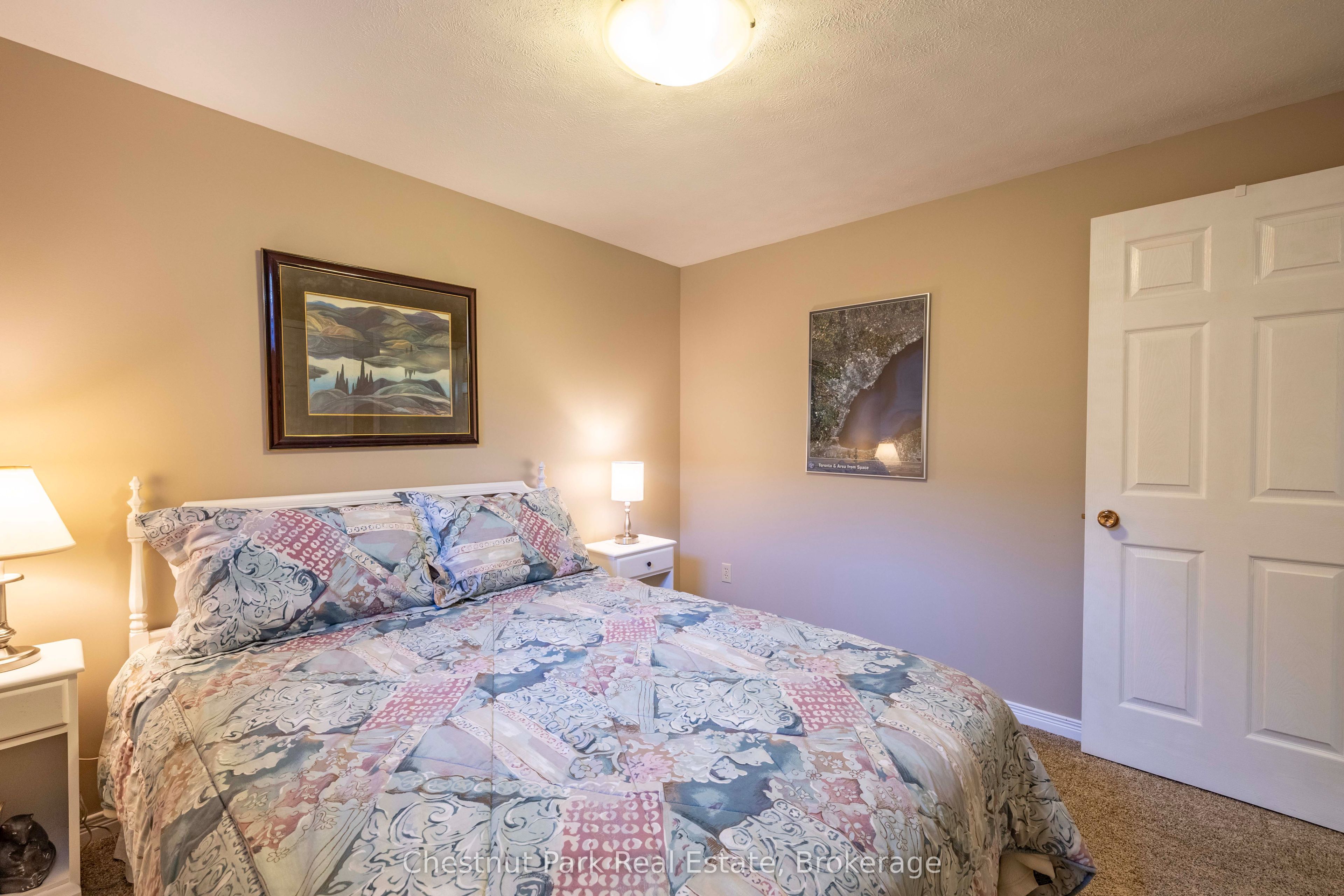 861 Arlington Street Property Photo 27