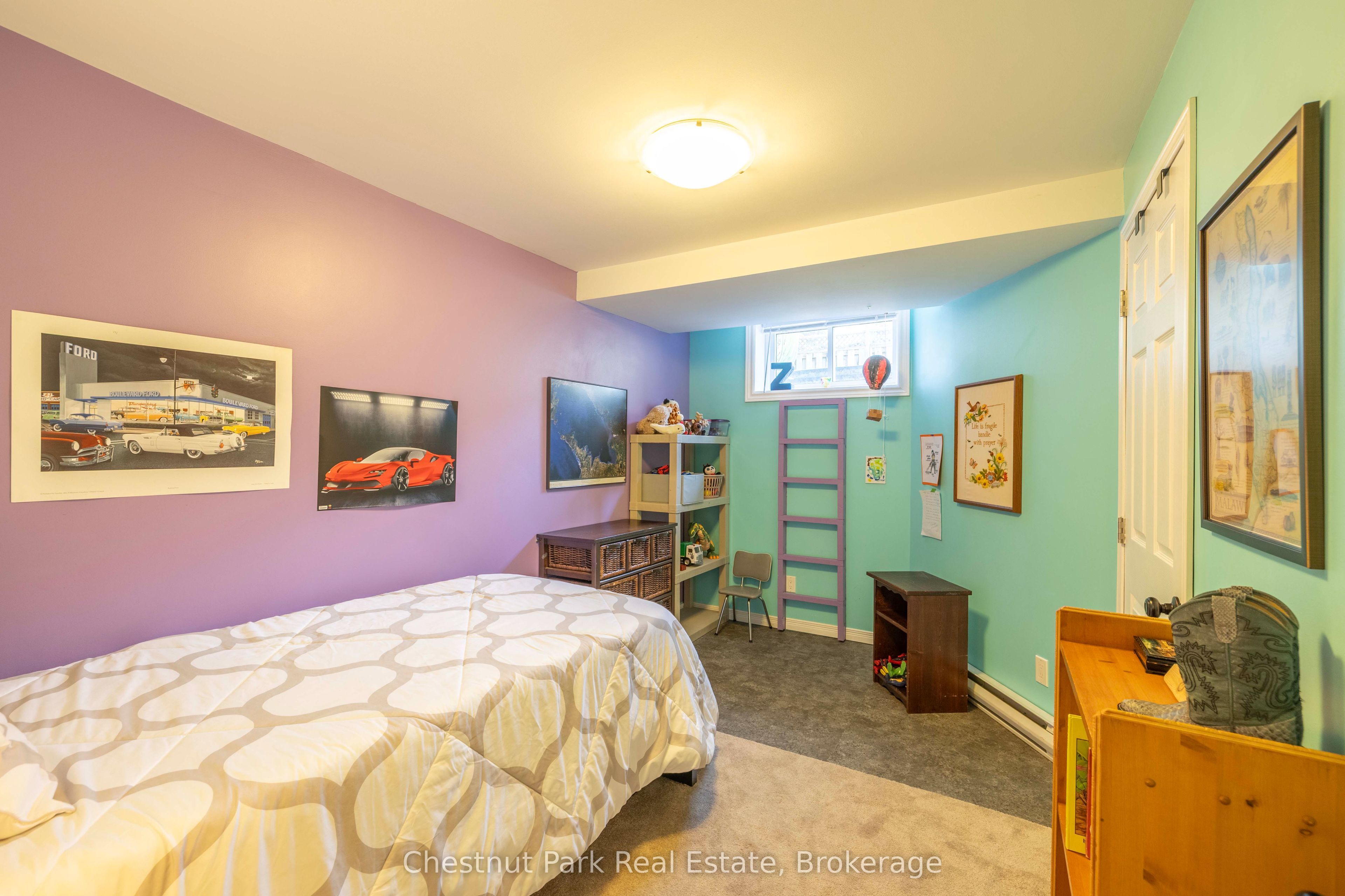 861 Arlington Street Property Photo 28