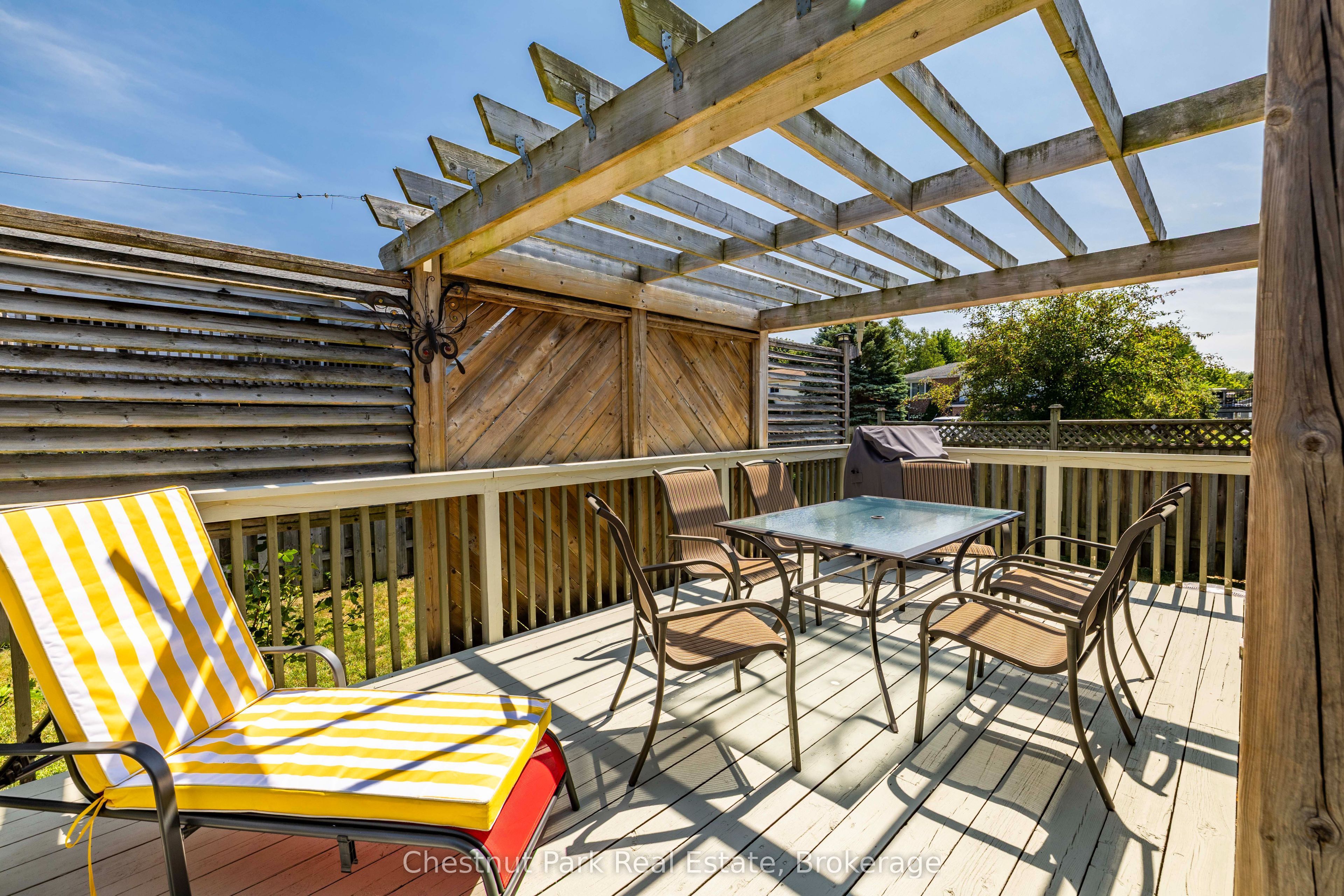 861 Arlington Street Property Photo 33