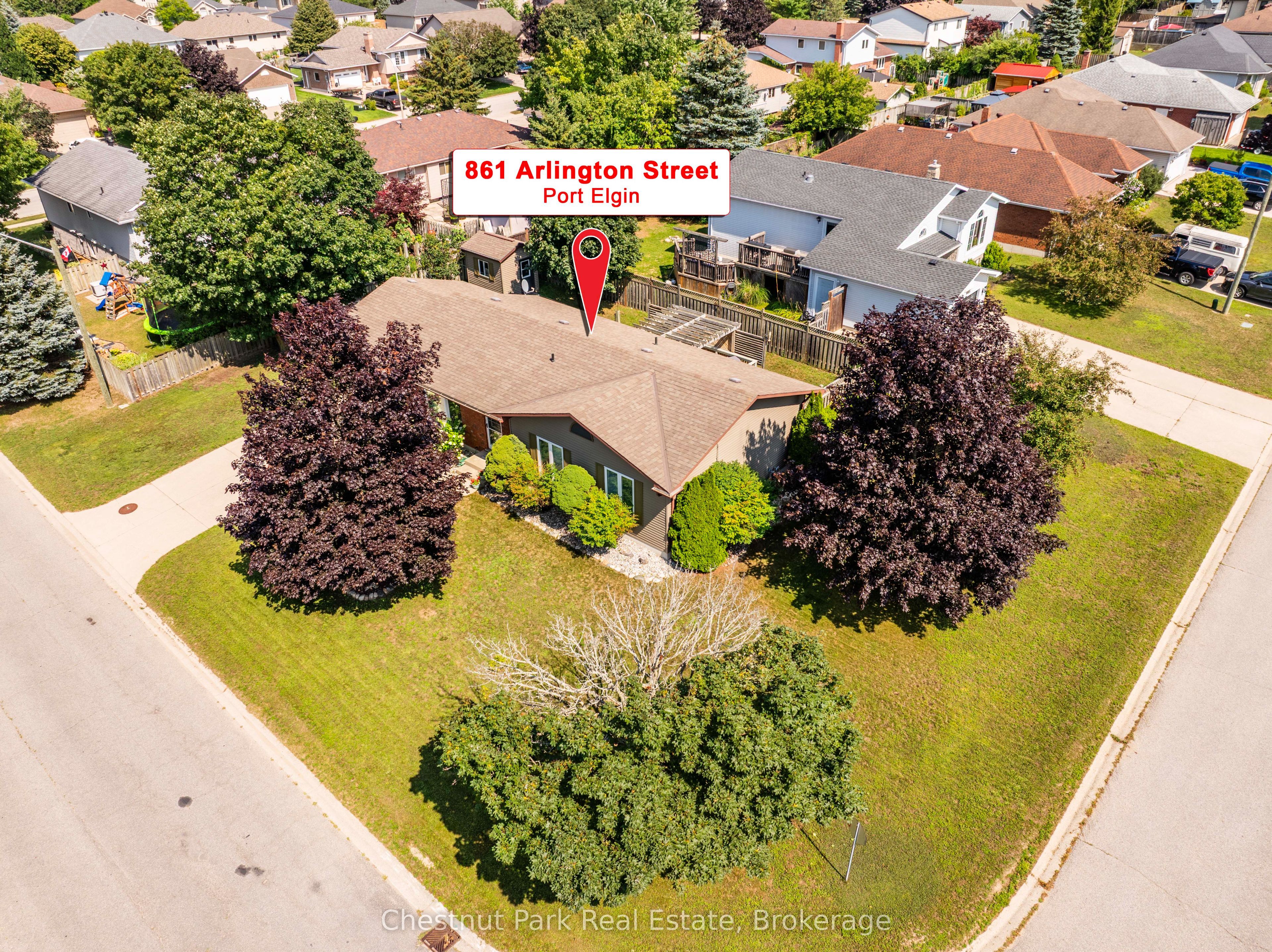861 Arlington Street Property Photo 38