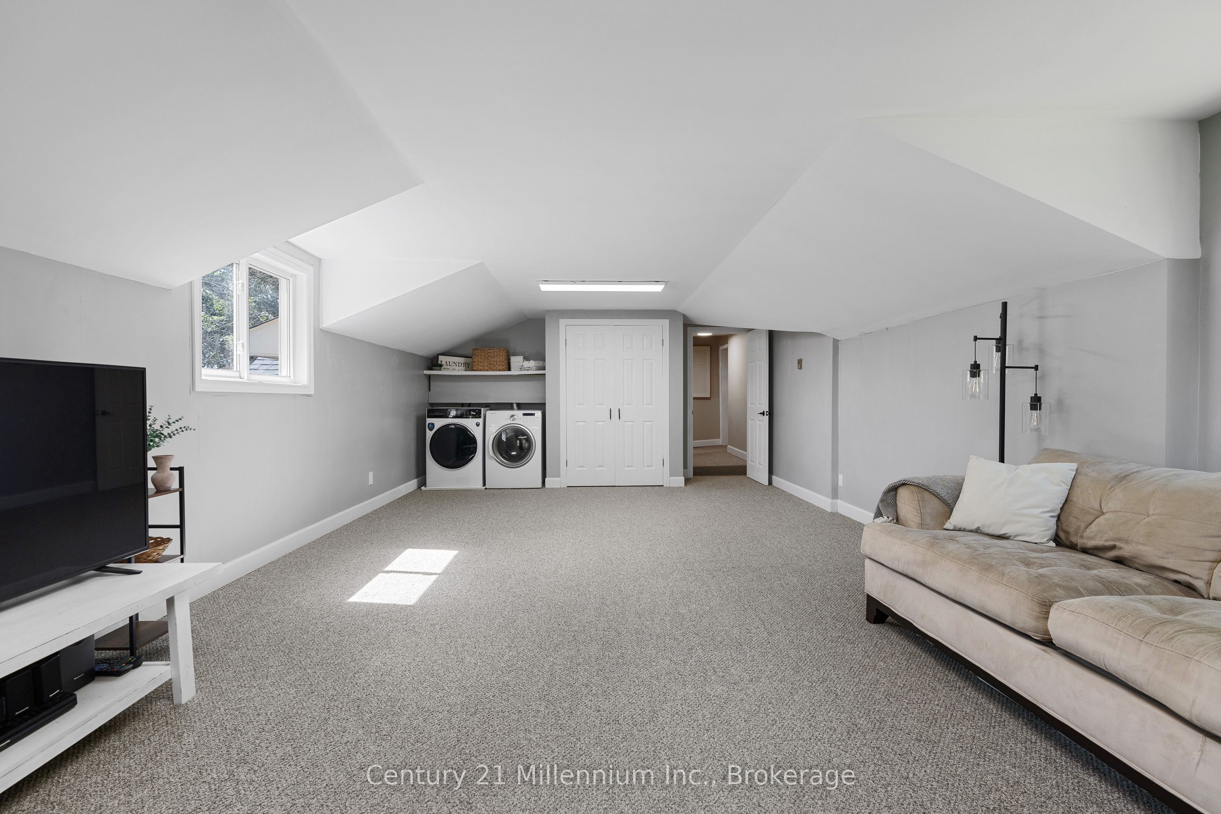 101774 Grey 5 Road Property Photo 35