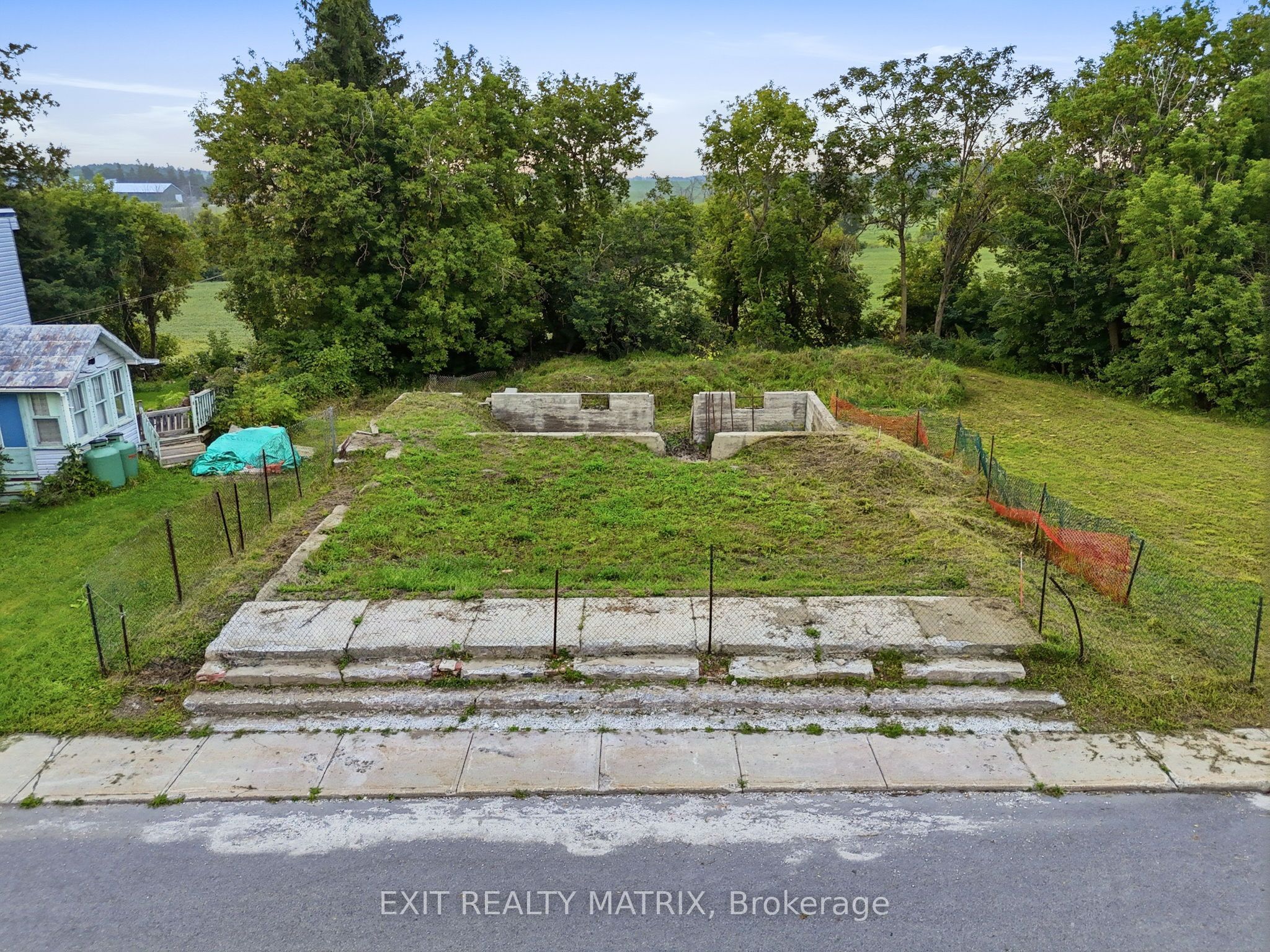21924 Laggan Glenelg Road