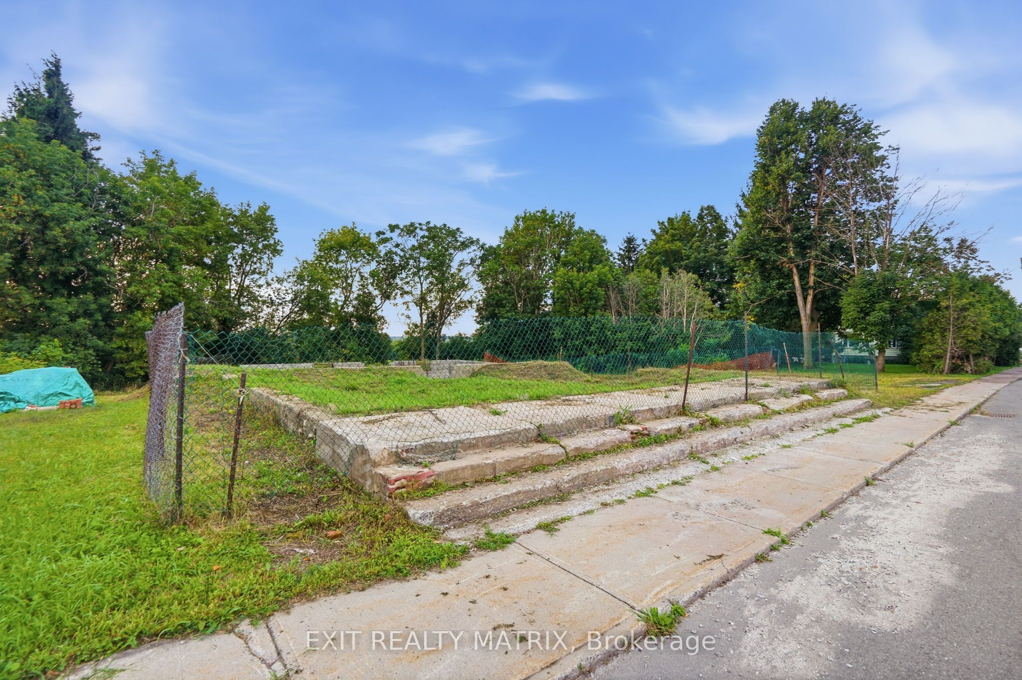 21924 Laggan Glenelg Road Property Photo 6