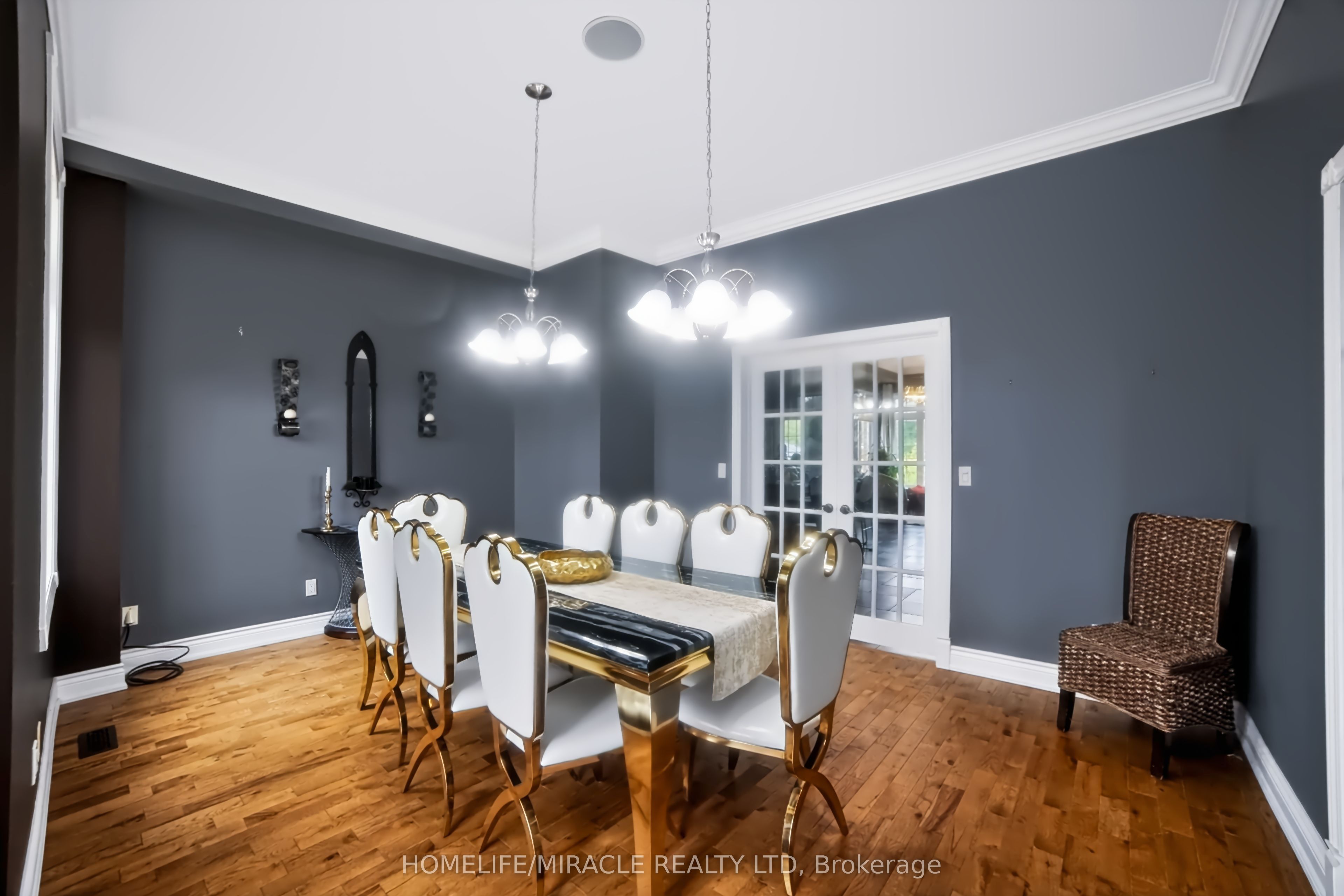345305 15th Side Road Property Photo 47