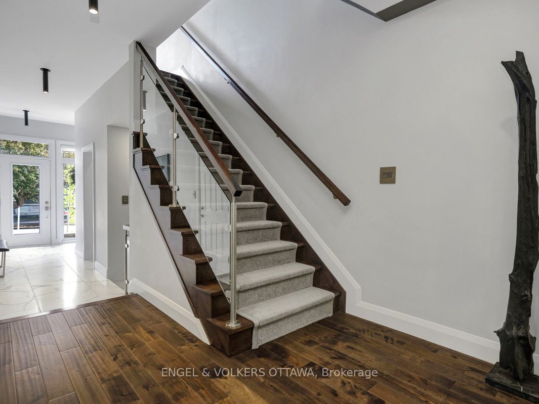 303 Westhill Avenue Property Photo 8