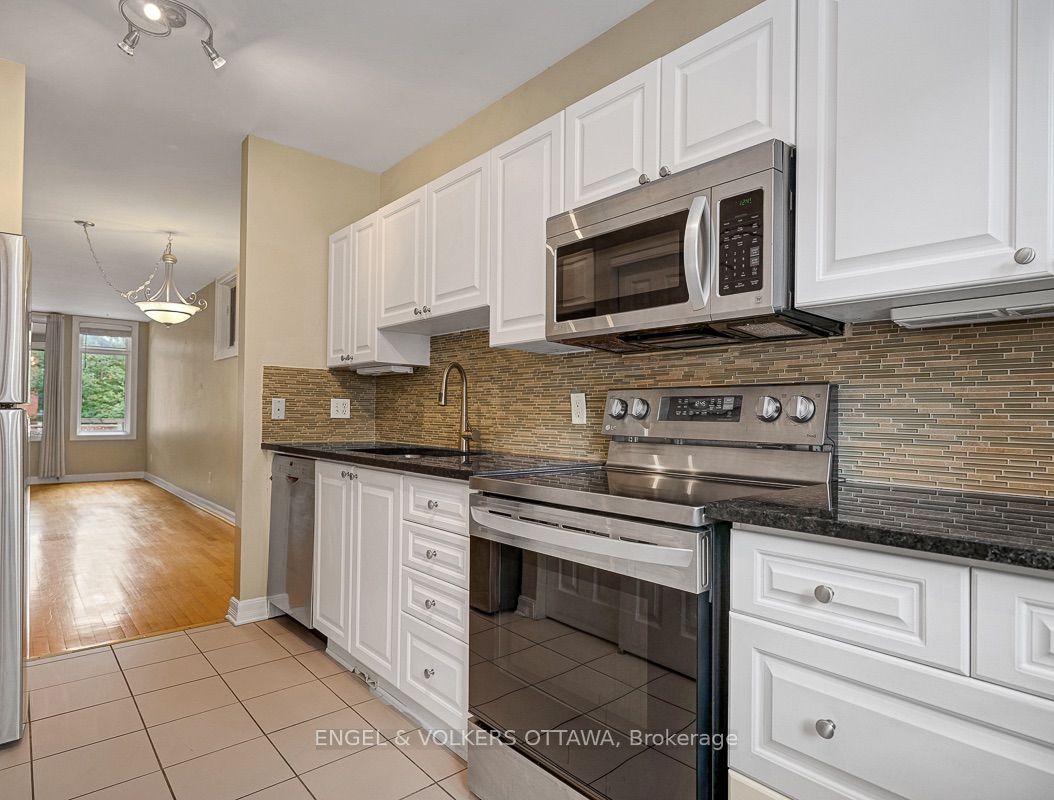 103 Third Avenue A Property Photo 10