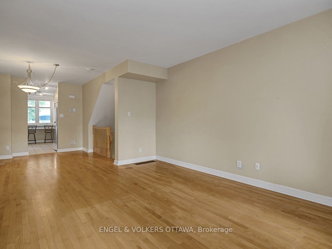 103 Third Avenue A Property Photo 14