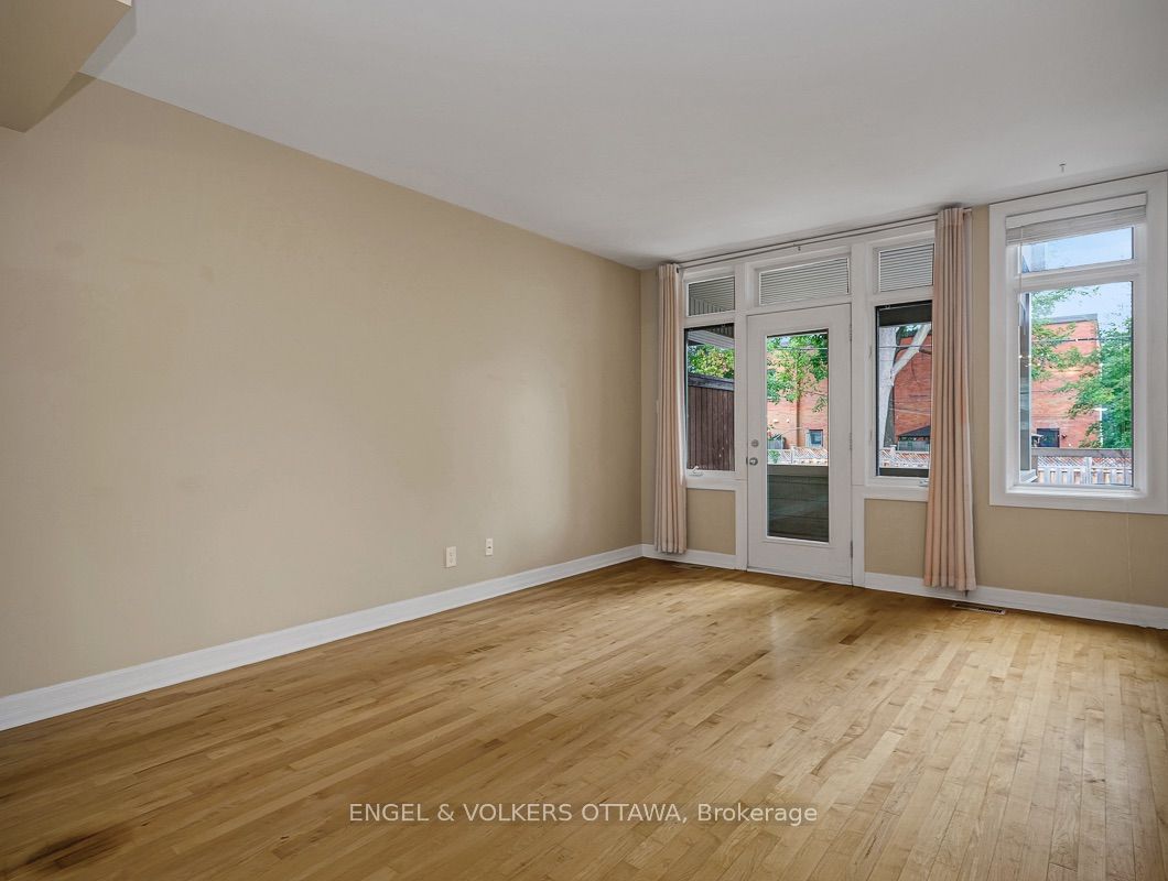 103 Third Avenue A Property Photo 17