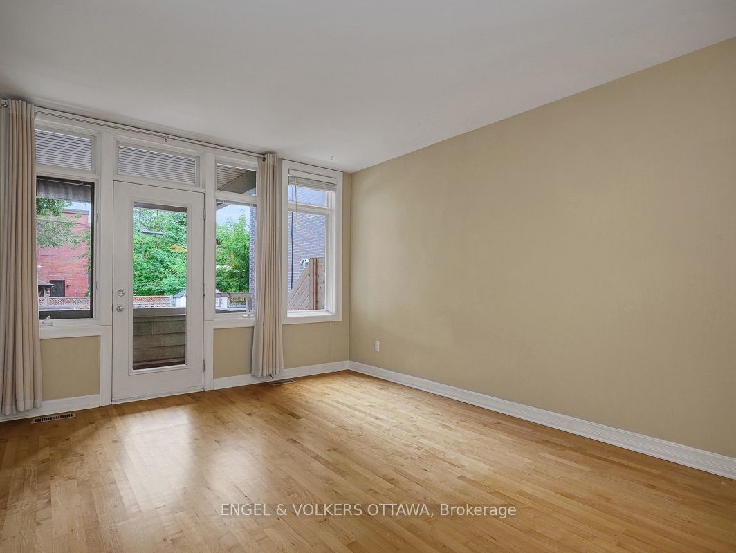 103 Third Avenue A Property Photo 18