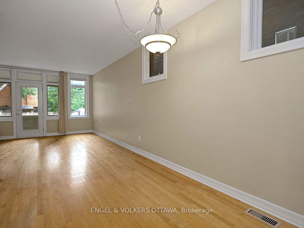 103 Third Avenue A Property Photo 21