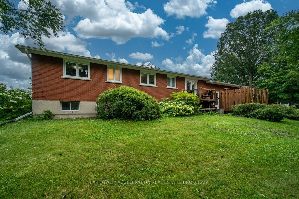 28 Southcrest Drive Property Photo 32