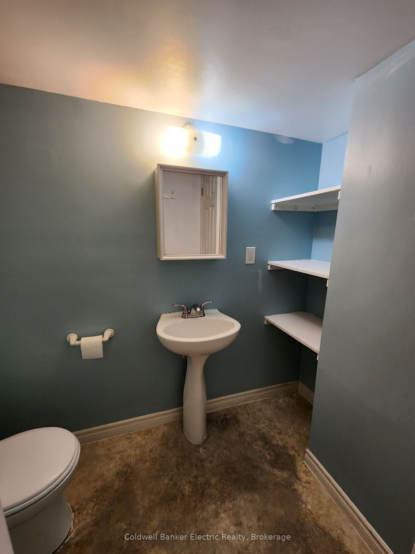 443 Armour Road Property Photo 17