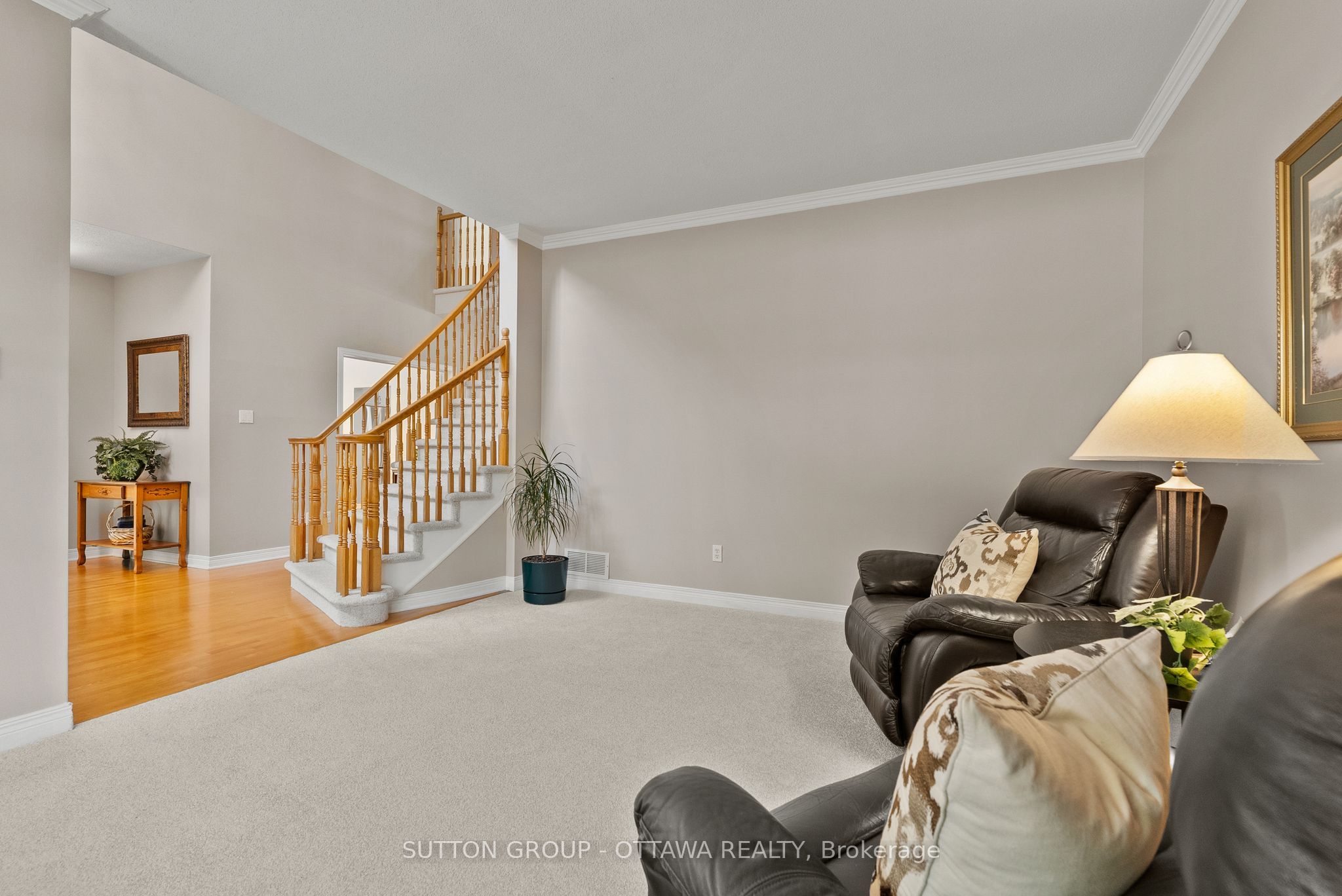 21 Avonmore Crescent Property Photo 6