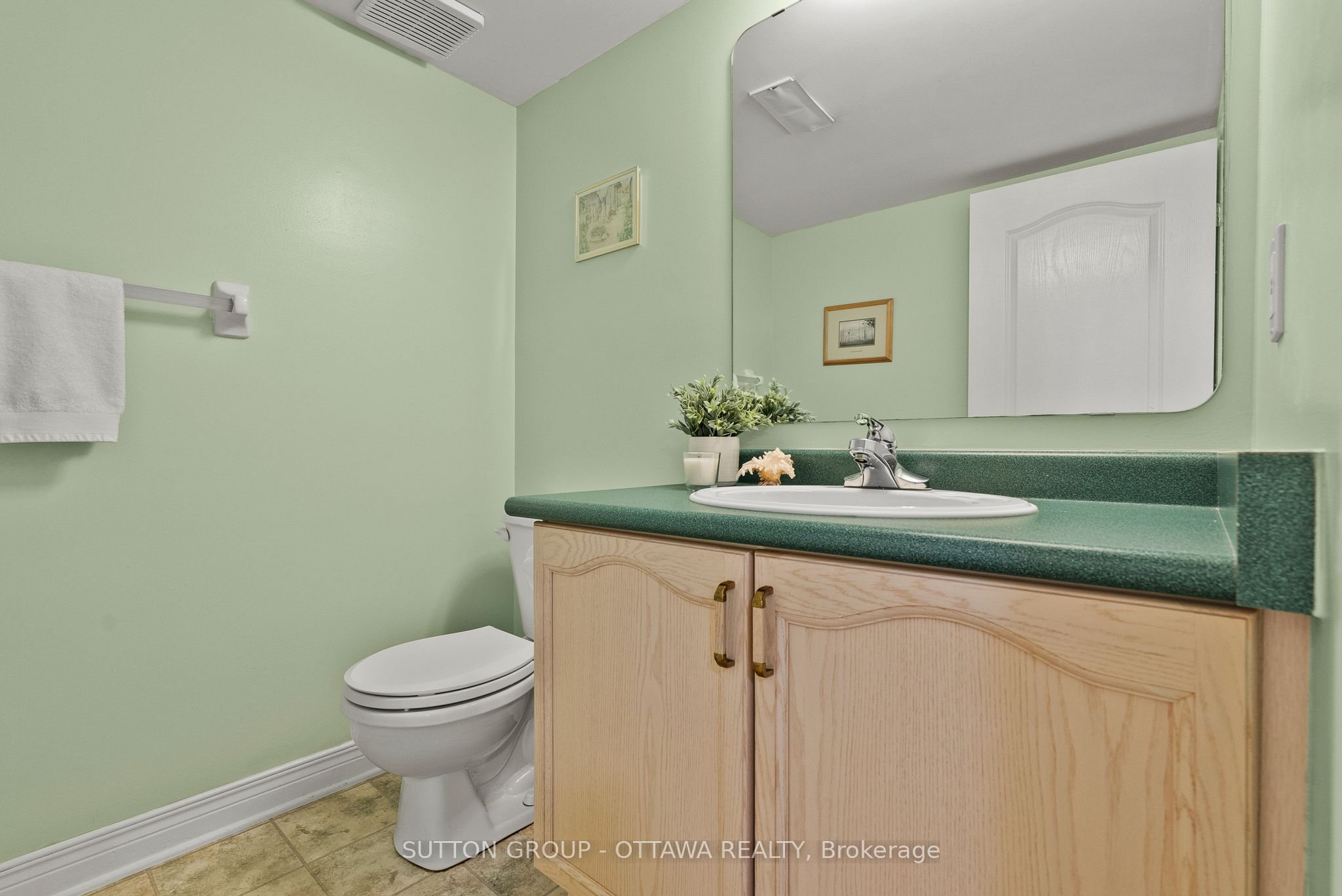 21 Avonmore Crescent Property Photo 40