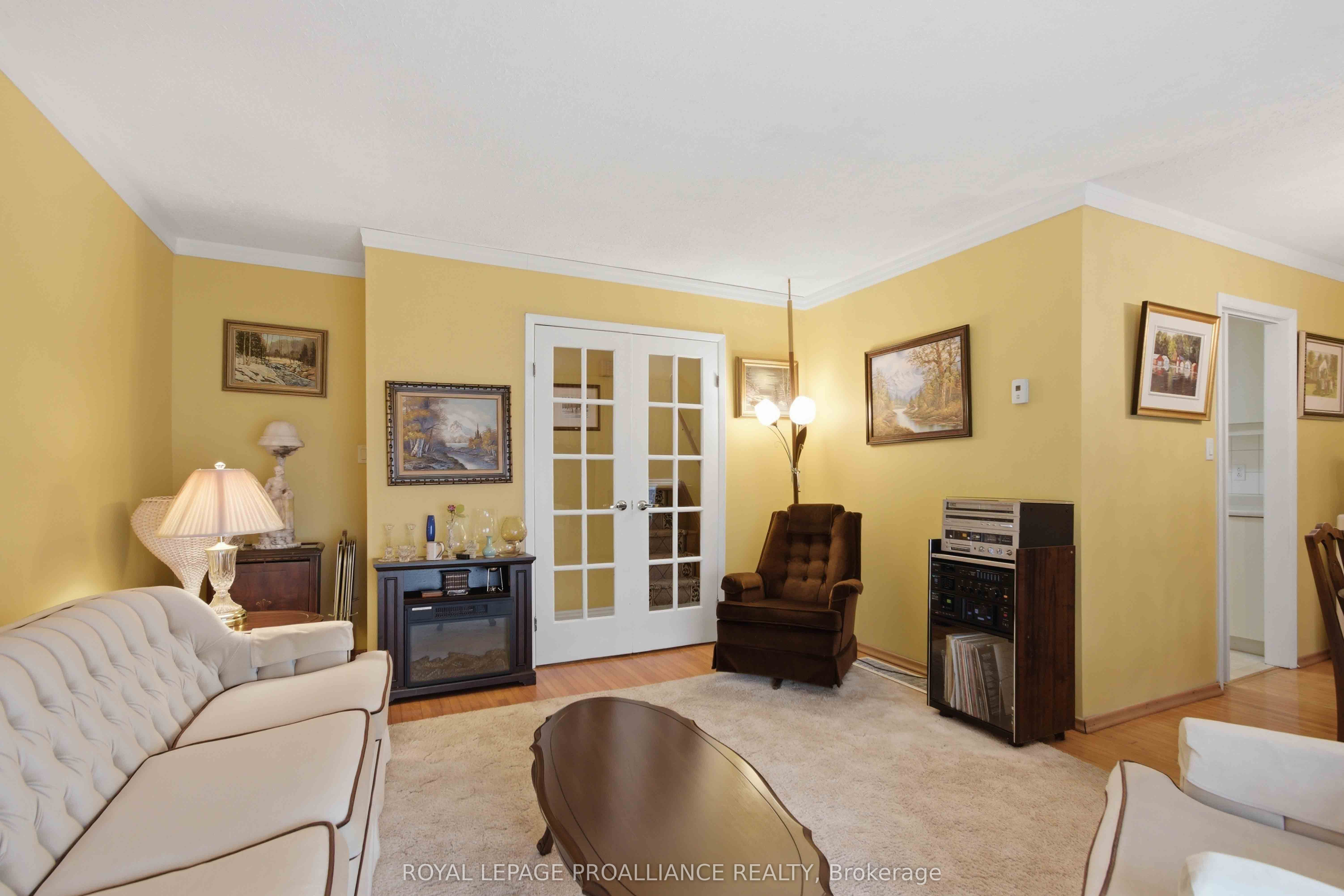 21 Miron Road Property Photo 8