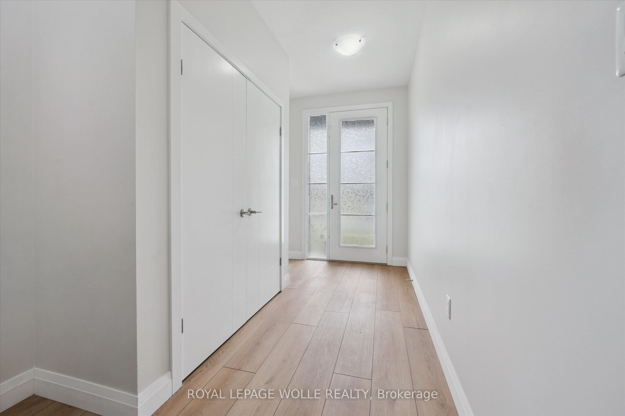 873 Robert Ferrie Drive Property Photo 4