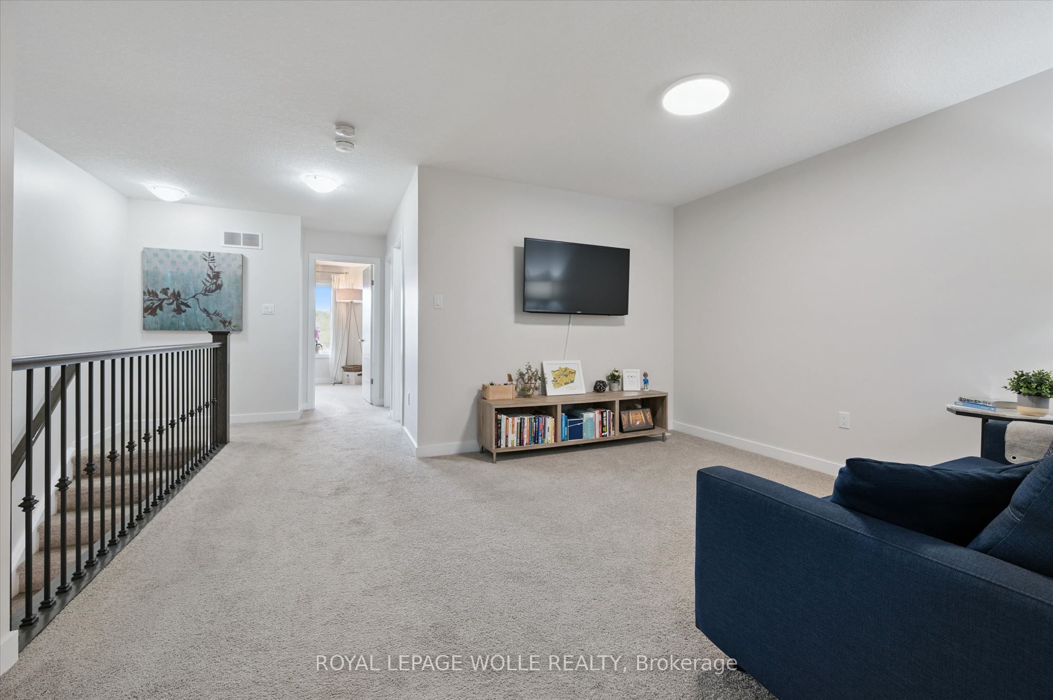 873 Robert Ferrie Drive Property Photo 19