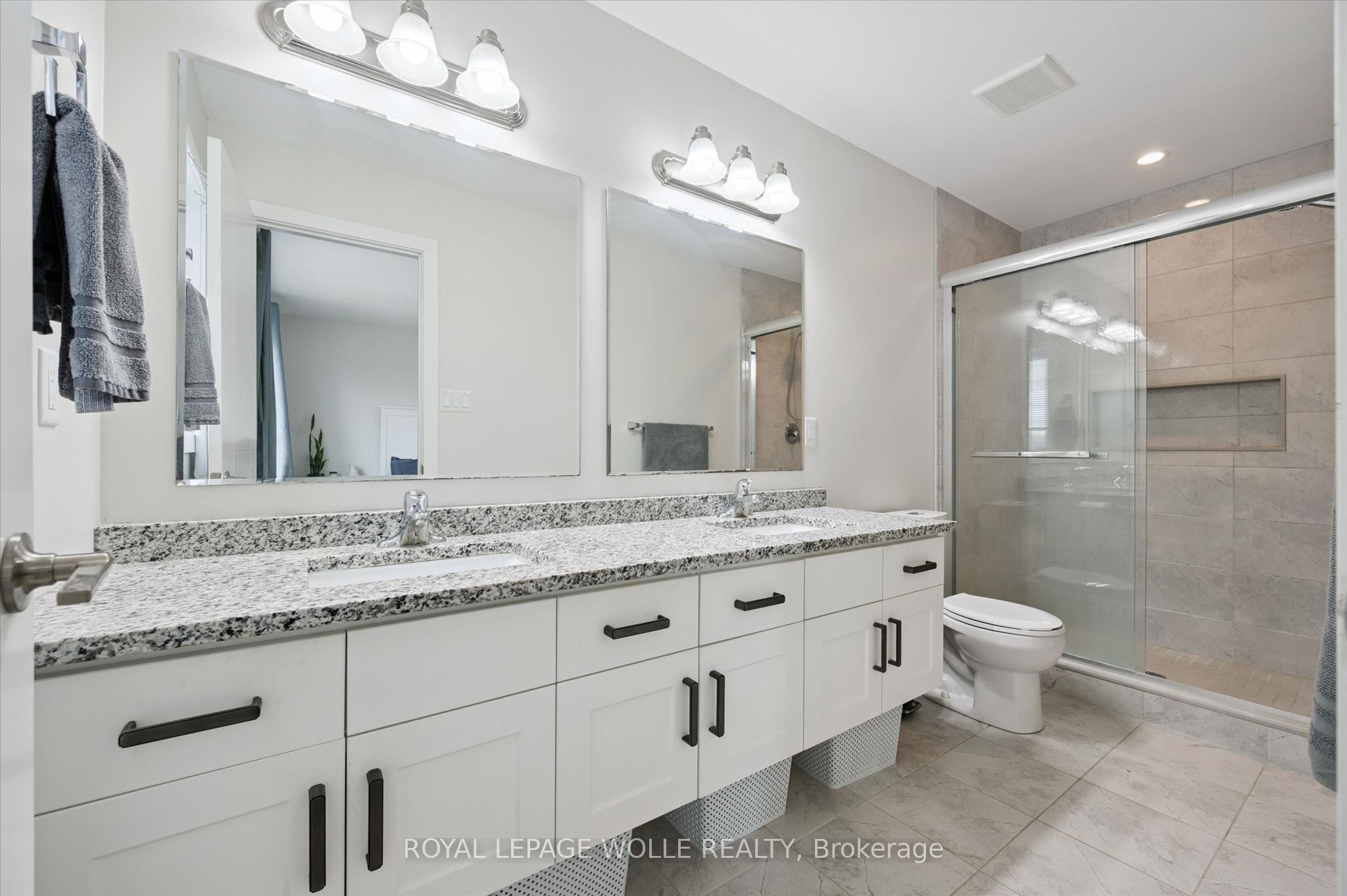 873 Robert Ferrie Drive Property Photo 25