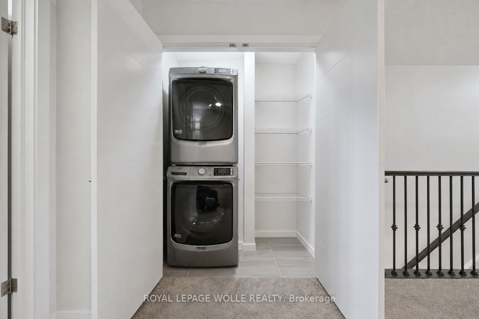 873 Robert Ferrie Drive Property Photo 30