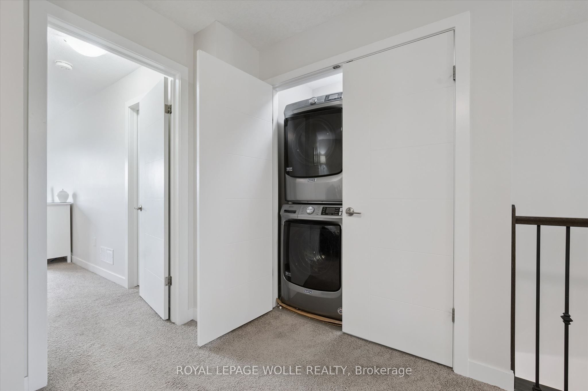 873 Robert Ferrie Drive Property Photo 31