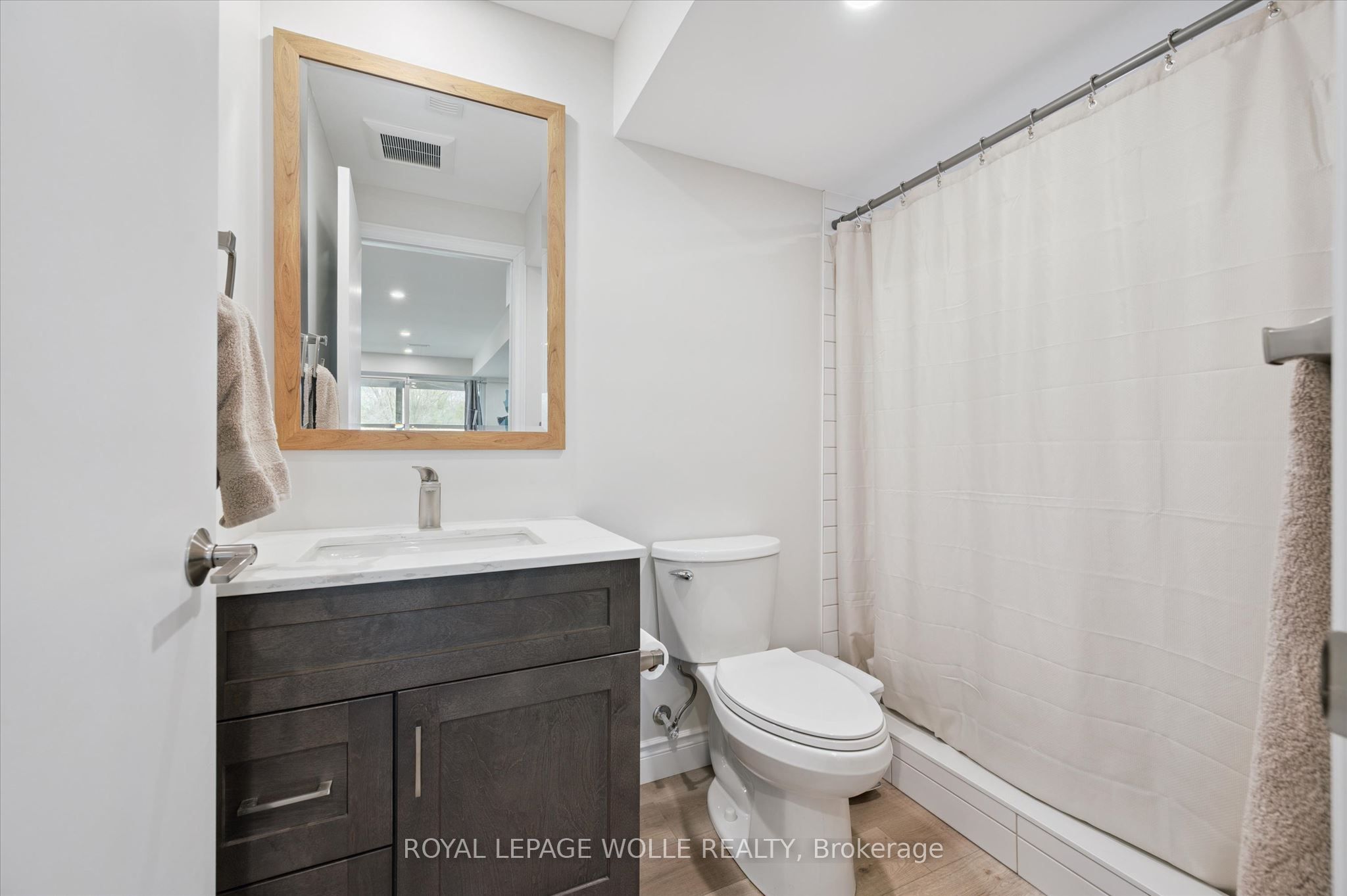 873 Robert Ferrie Drive Property Photo 34