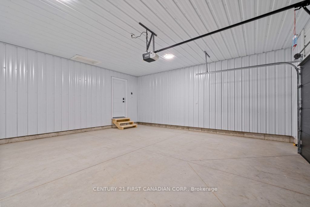 95 Victoria Avenue E Property Photo 22