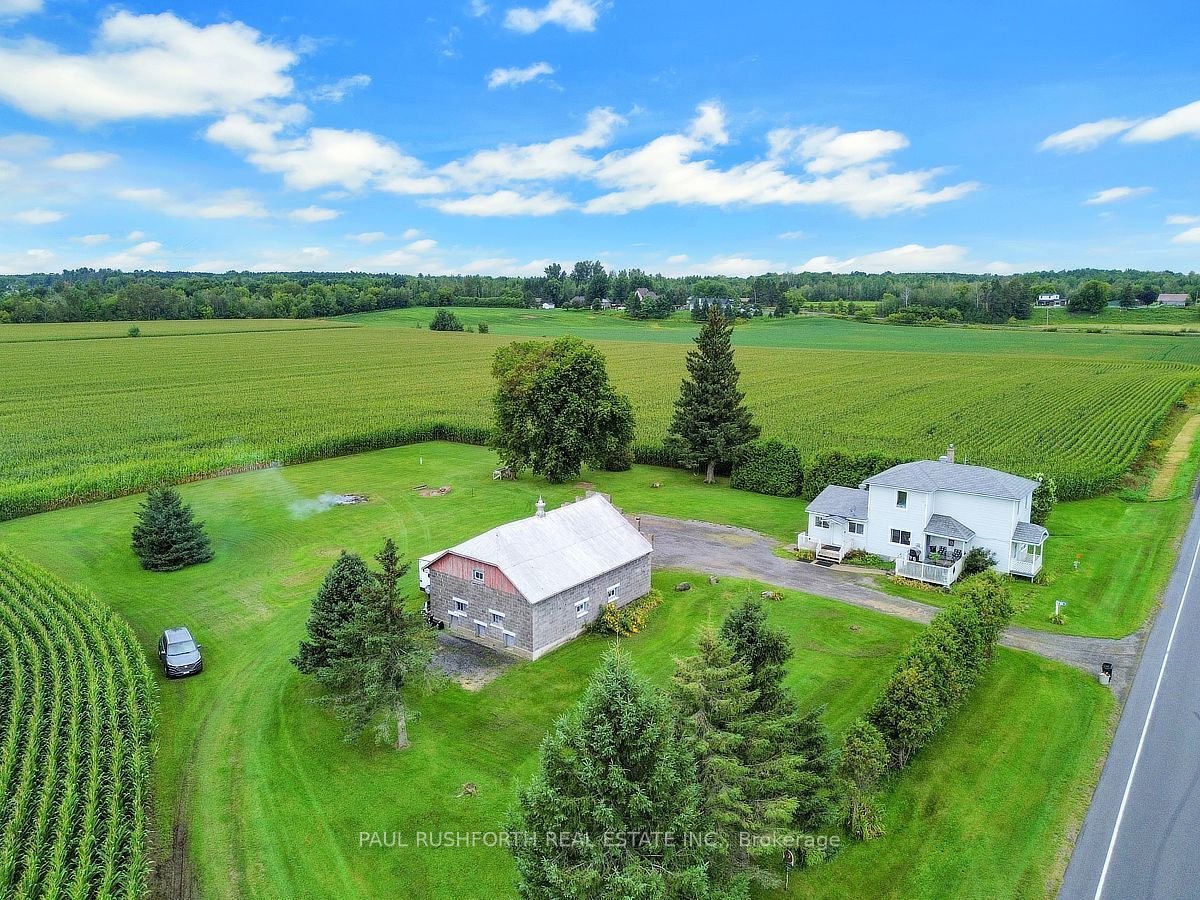 662 Lacroix Road Property Photo 2