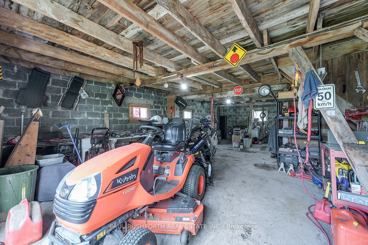 662 Lacroix Road Property Photo 26