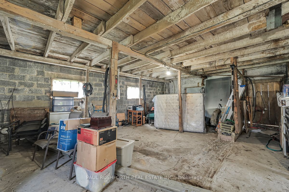 662 Lacroix Road Property Photo 27