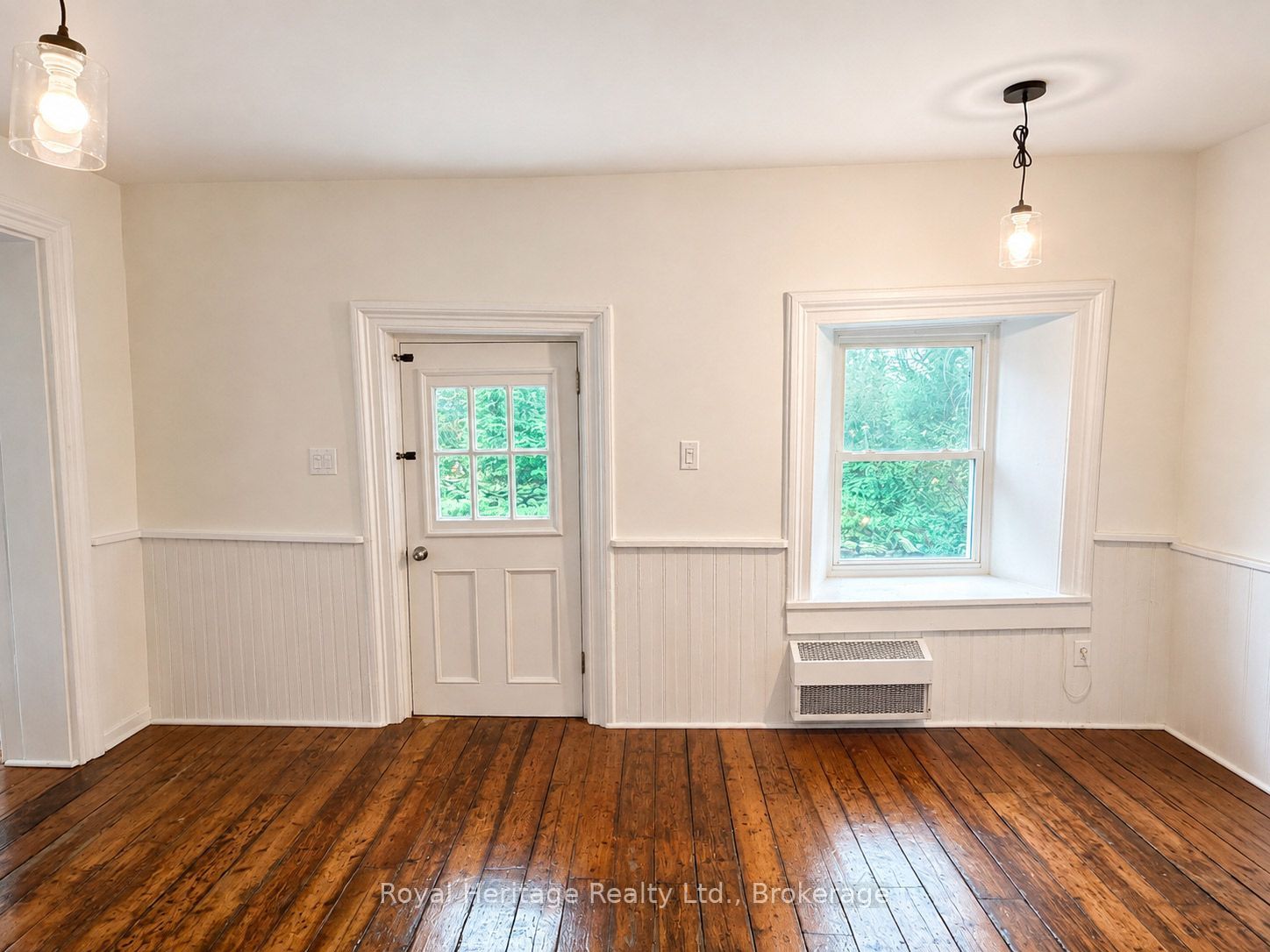 6 Willard Street Property Photo 18