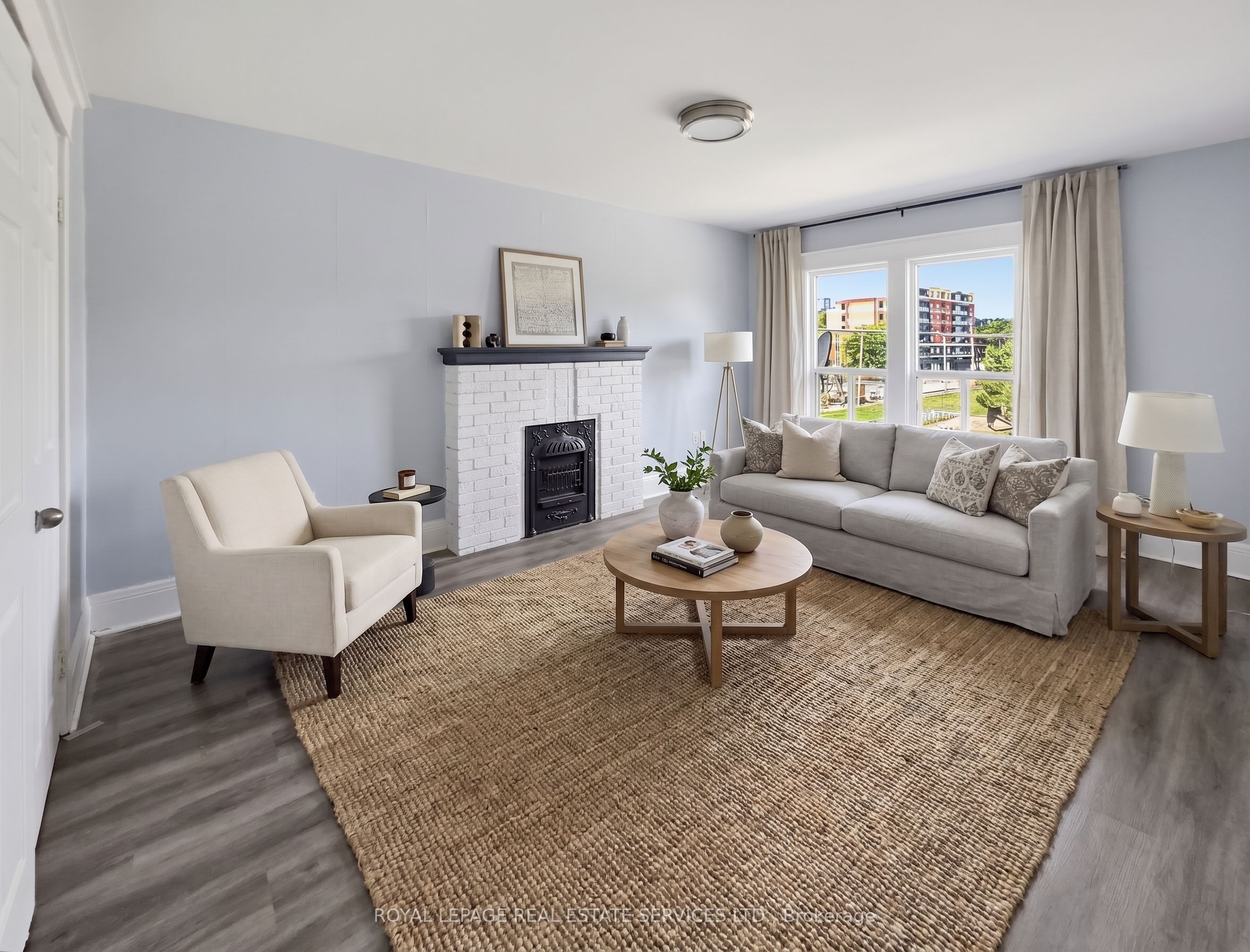 8 Ottawa Street N 8 Property Photo 1