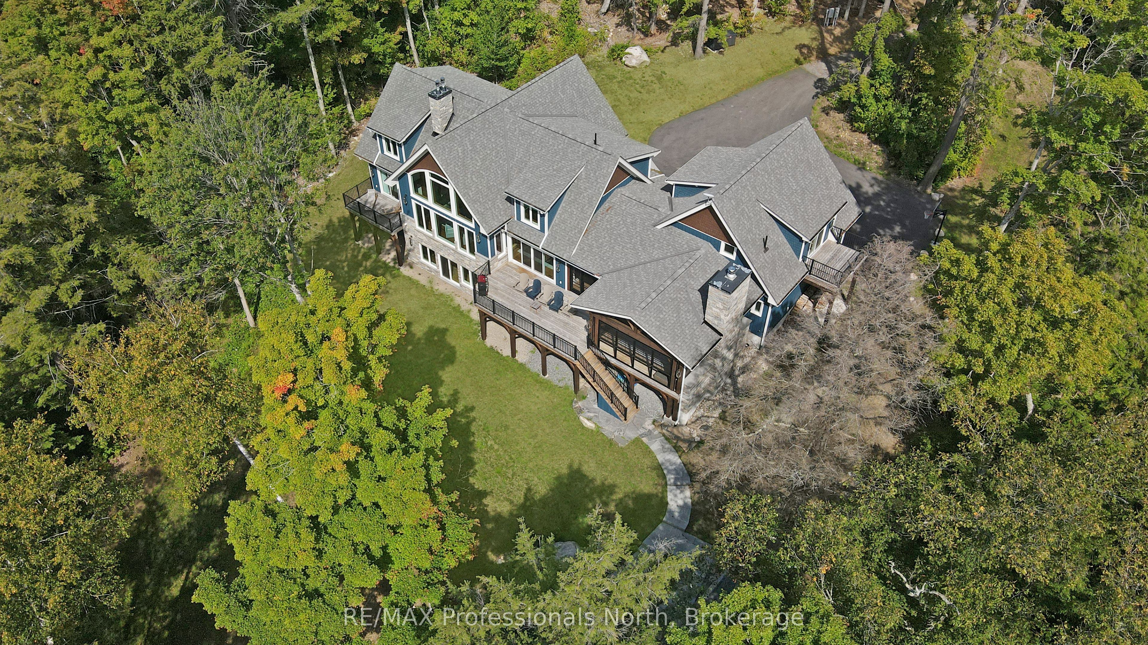 1394 Flatwater Cove Trail Property Photo 2