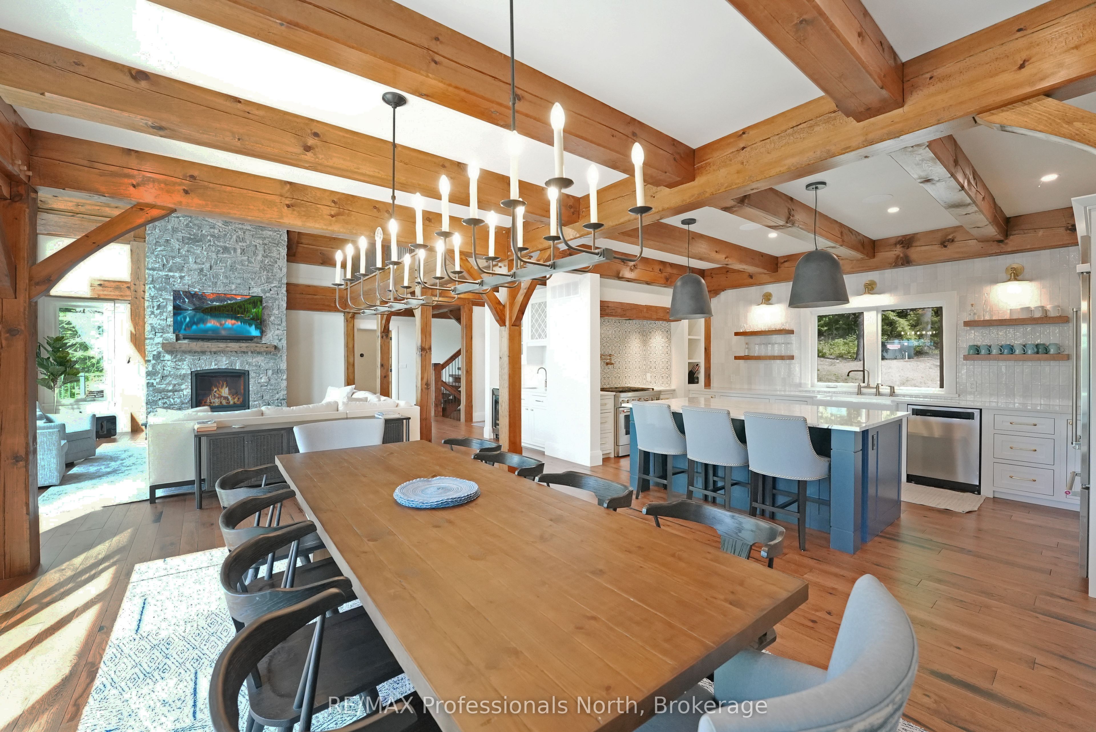1394 Flatwater Cove Trail Property Photo 11