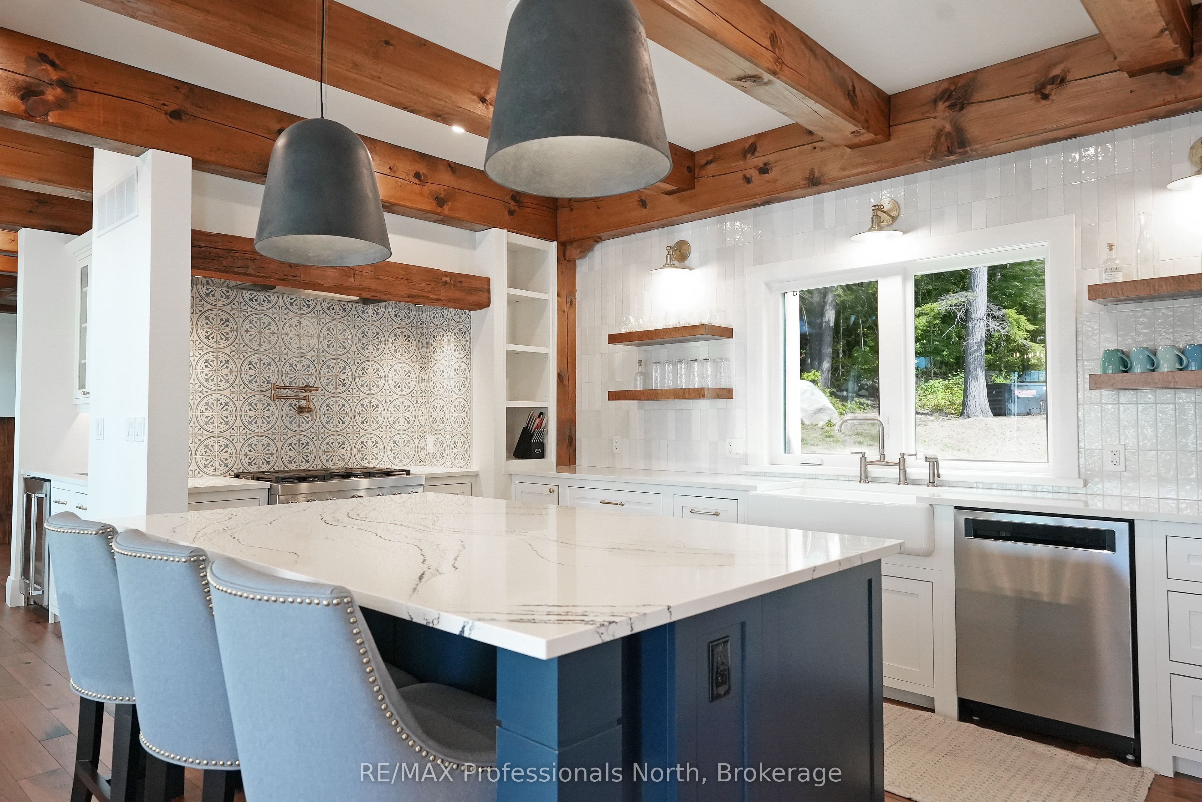 1394 Flatwater Cove Trail Property Photo 12