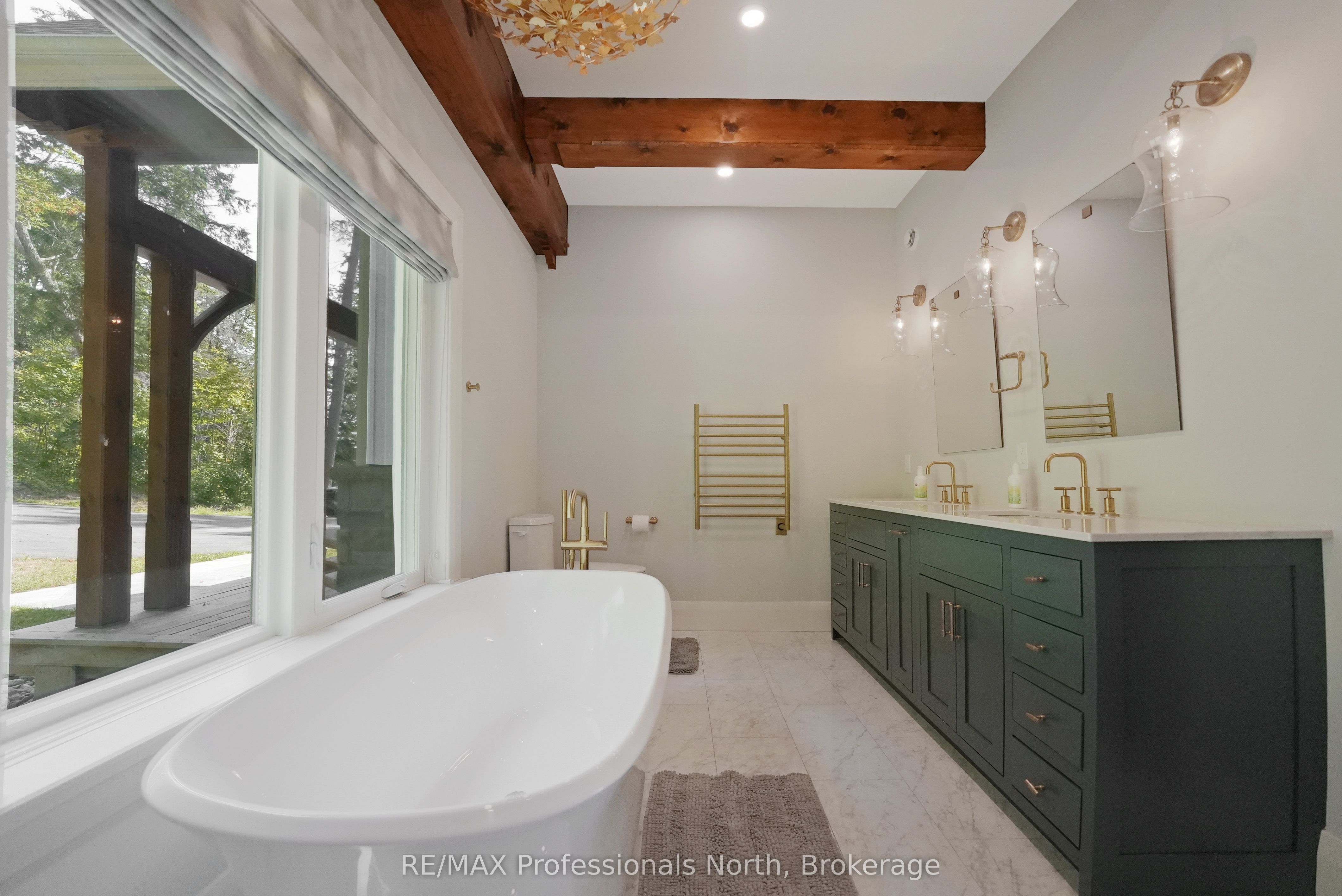 1394 Flatwater Cove Trail Property Photo 17