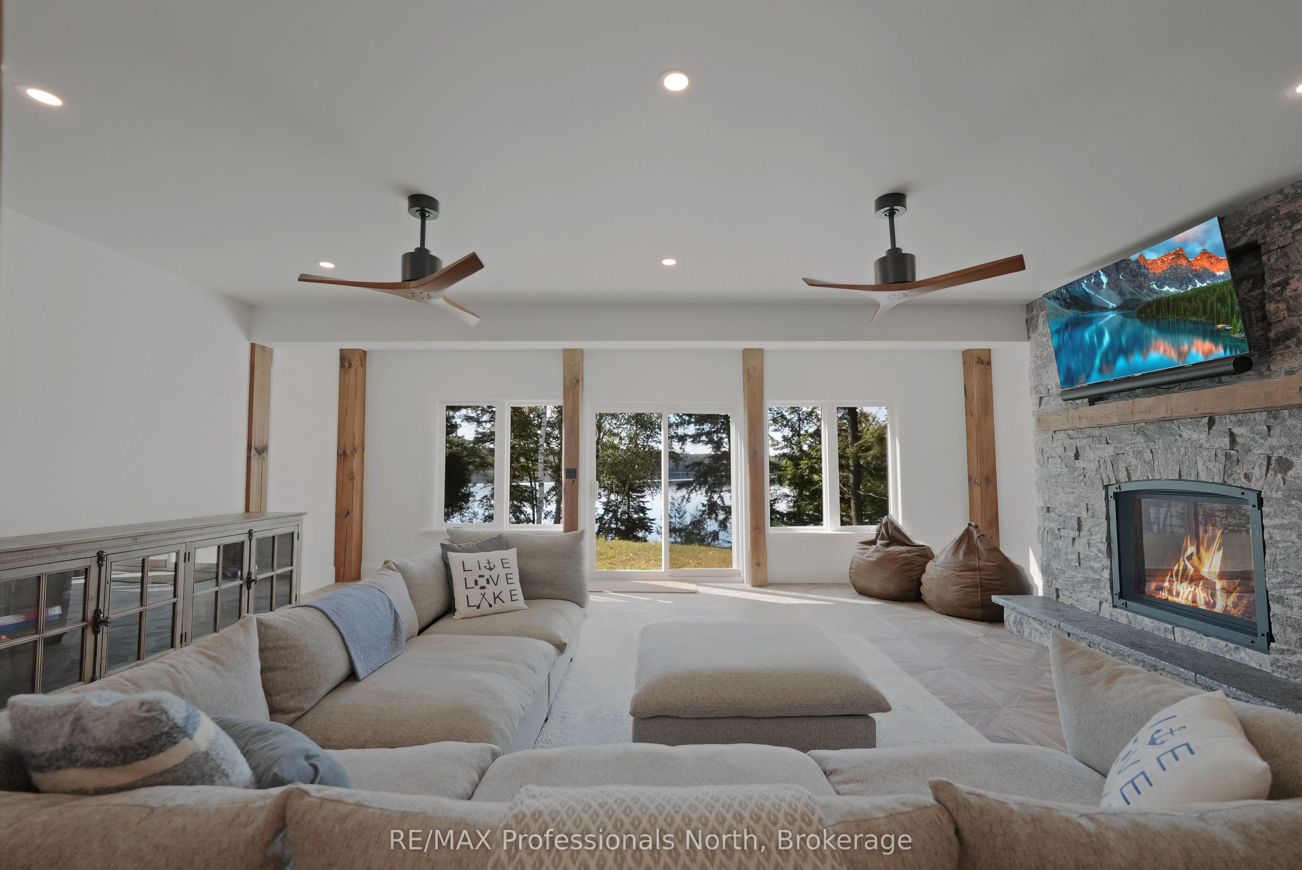 1394 Flatwater Cove Trail Property Photo 29